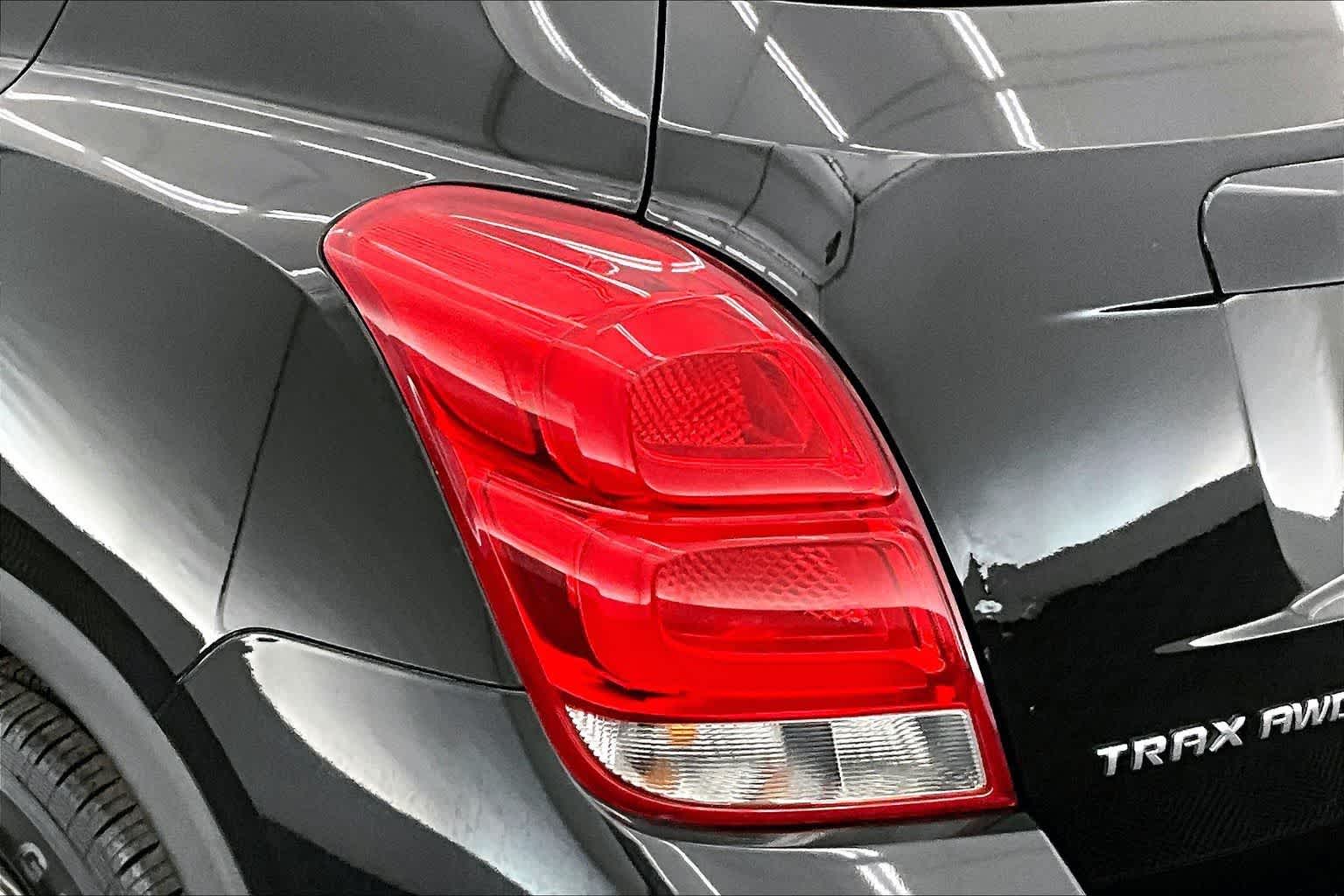 Thumbnail: 2020 Chevrolet Trax - 32