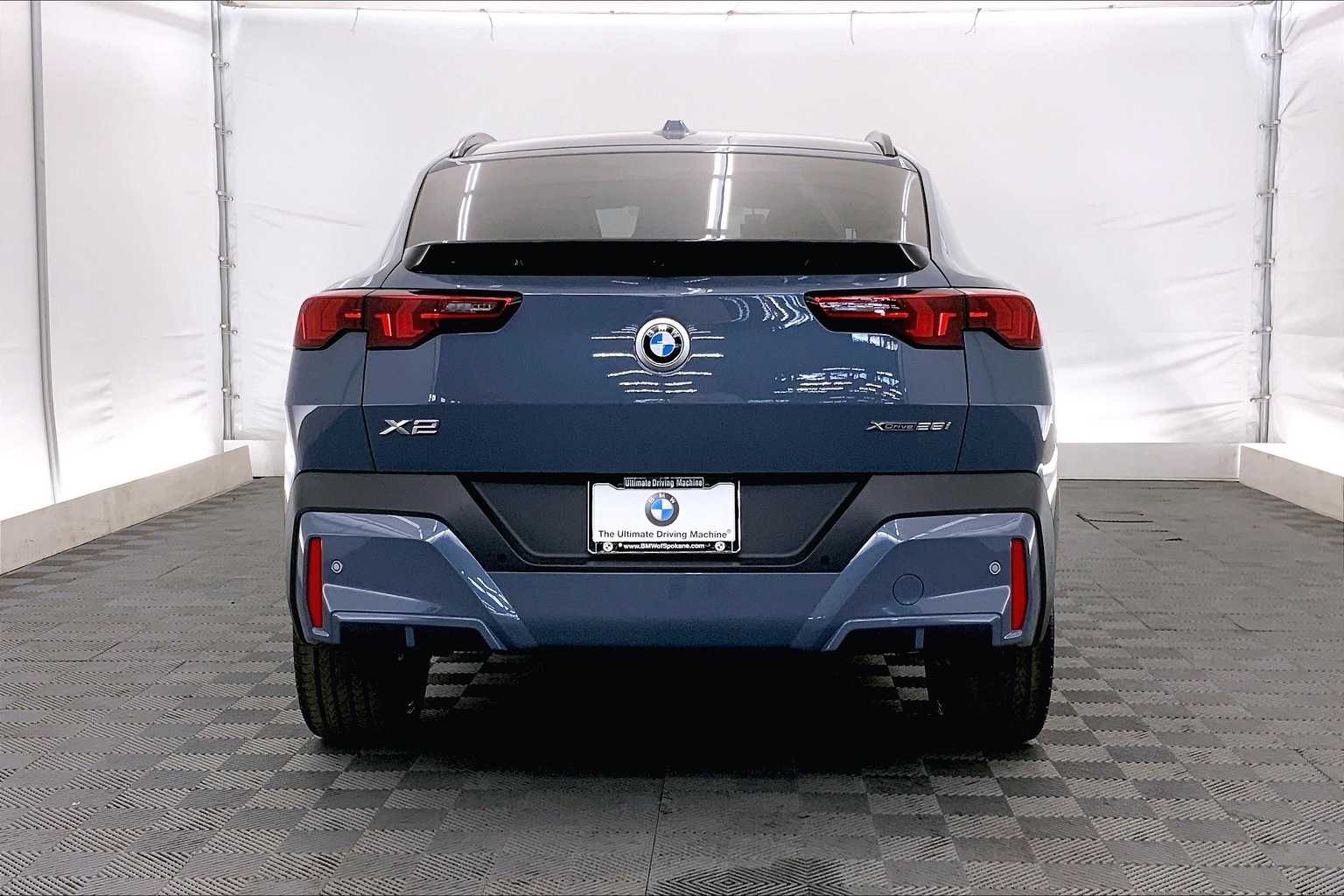Thumbnail: 2025 BMW X2 - 5
