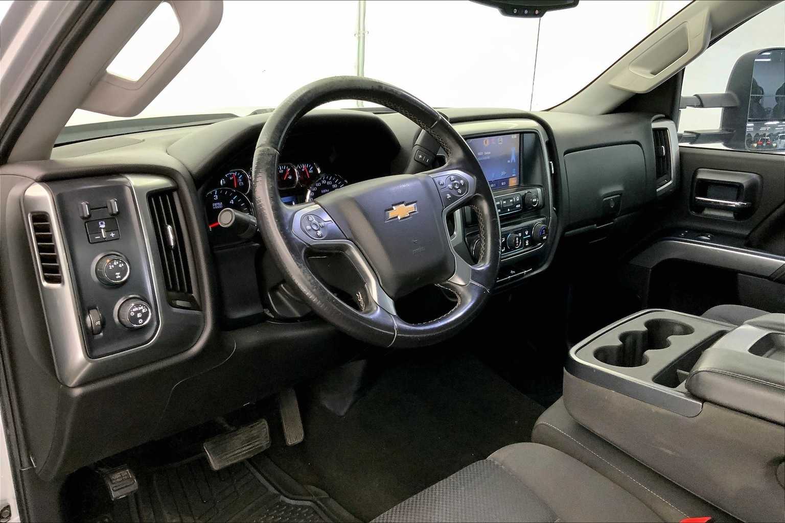 Thumbnail: 2015 Chevrolet Silverado 2500 - 2