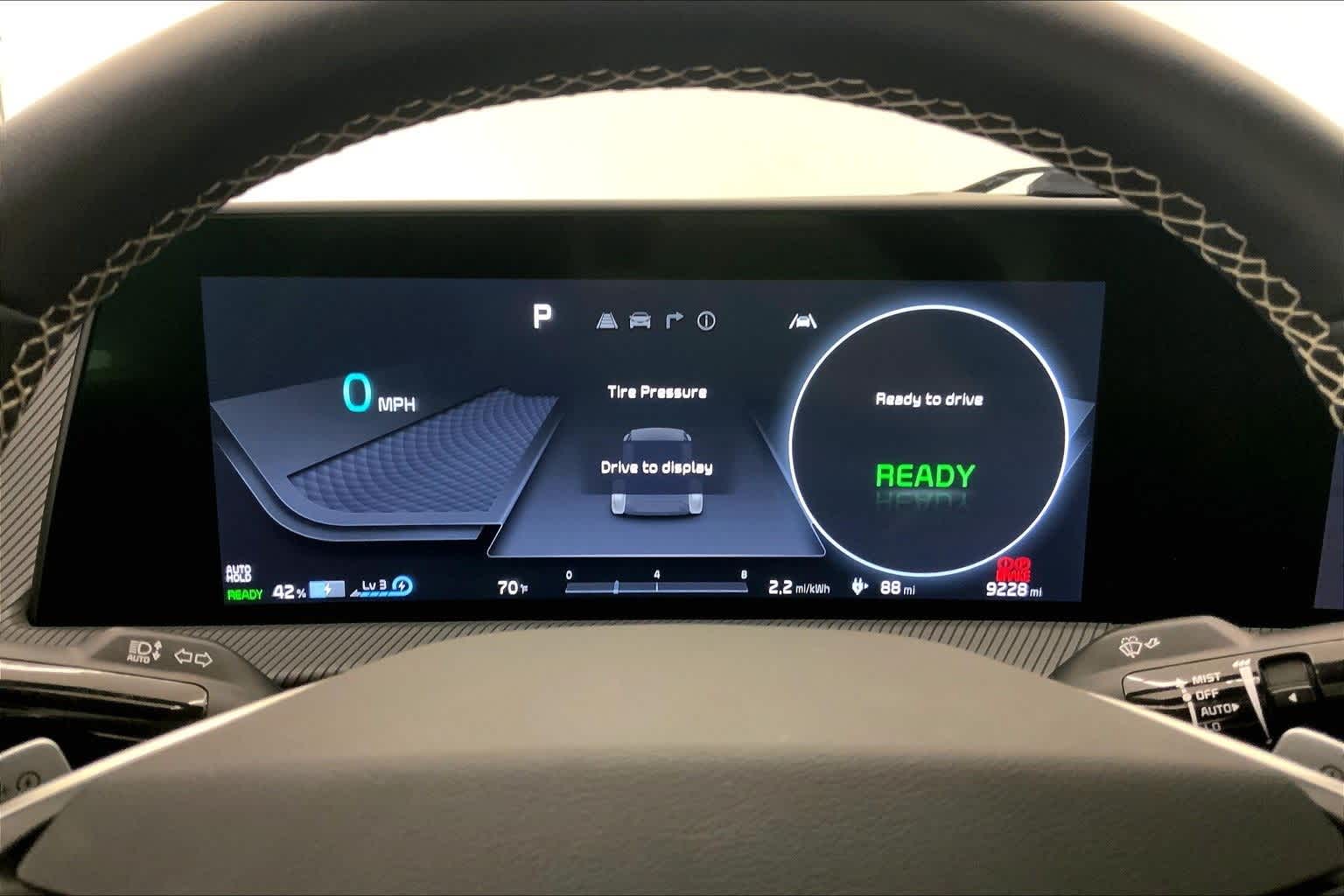 Thumbnail: 2023 Kia EV6 - 17