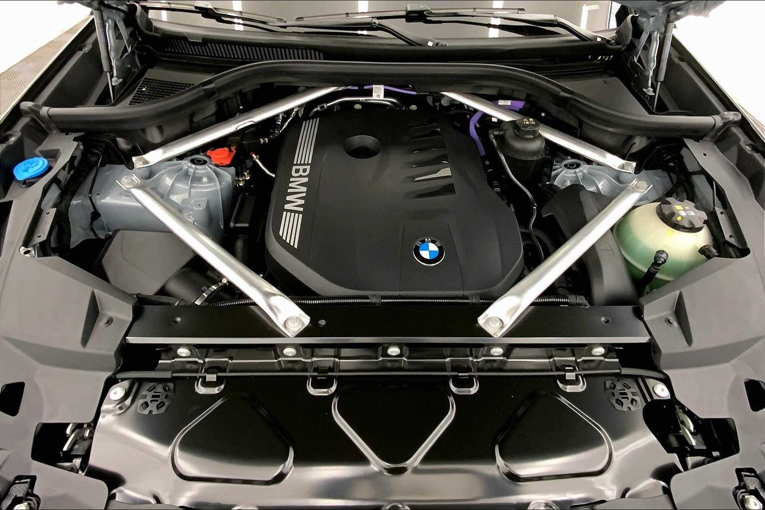 Thumbnail: 2026 BMW X5 - 9