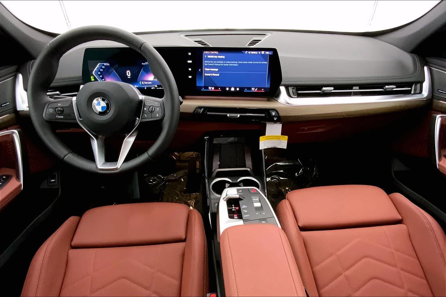 Thumbnail: 2026 BMW X1 - 10