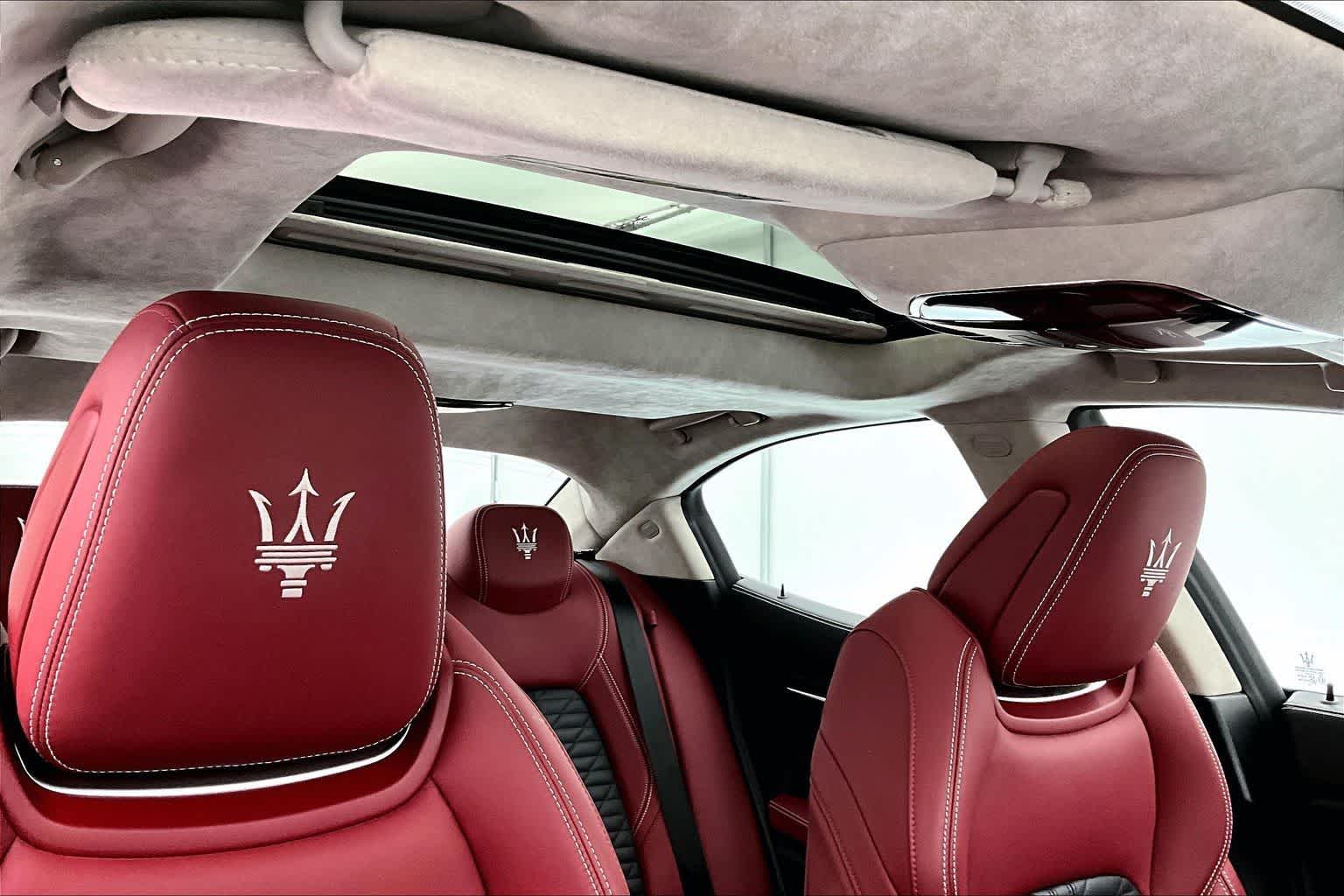 Thumbnail: 2023 Maserati Ghibli - 30
