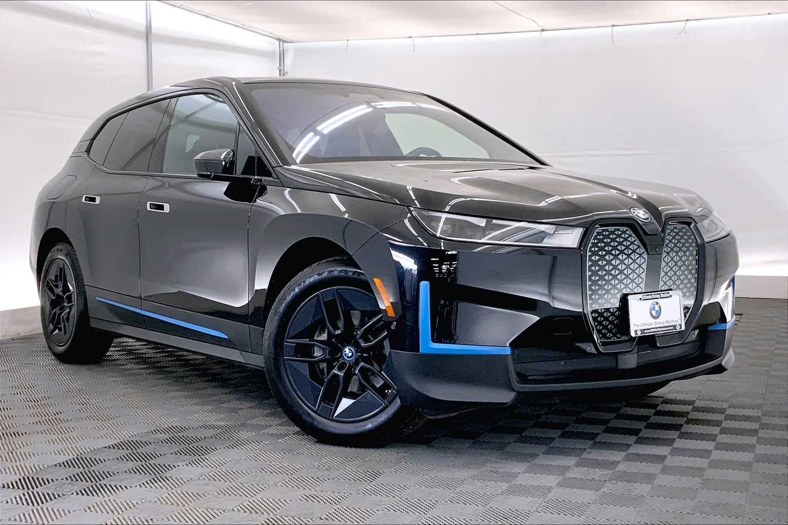 Thumbnail: 2024 BMW iX - 20