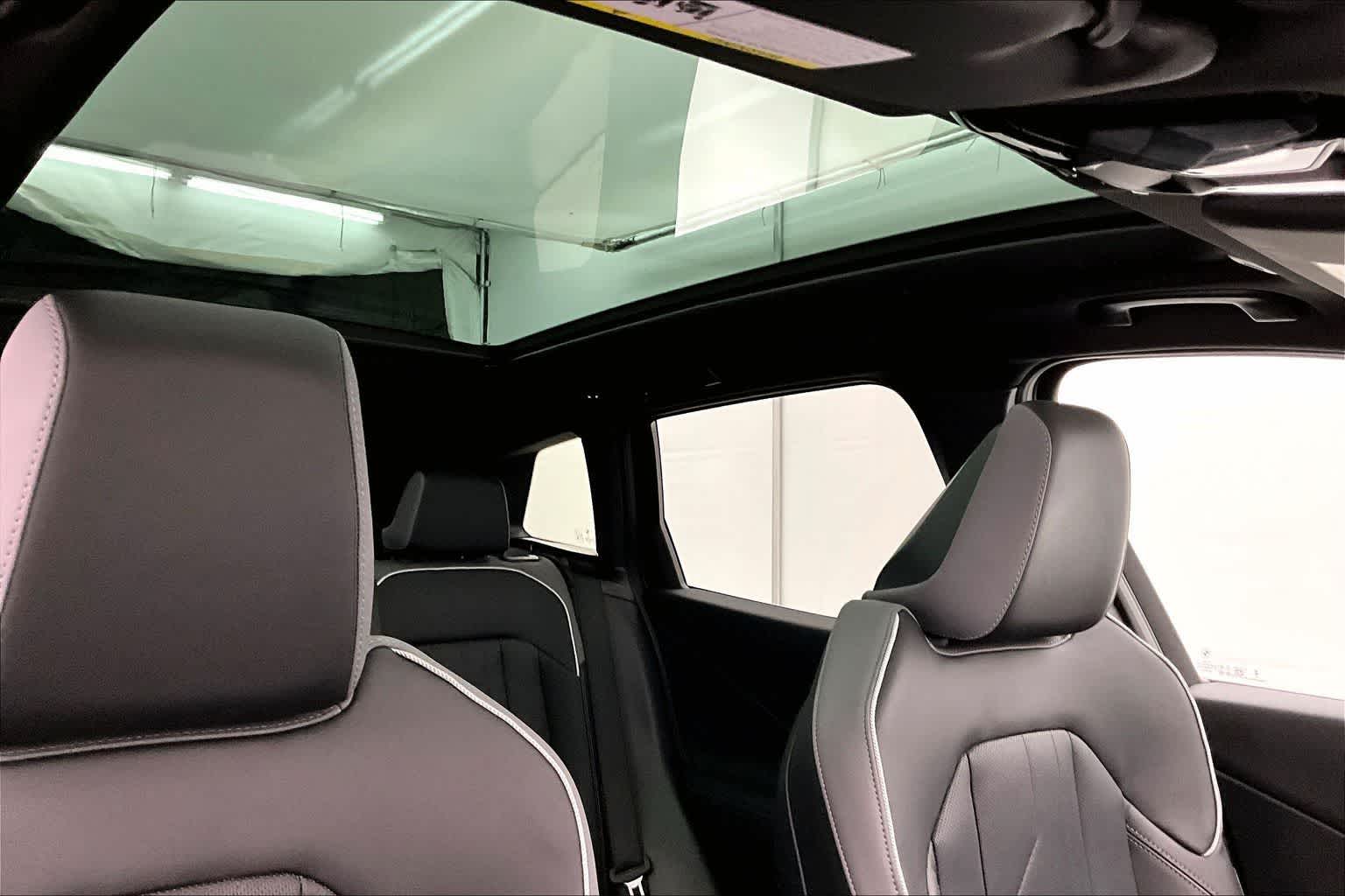 Thumbnail: 2025 BMW X3 - 30