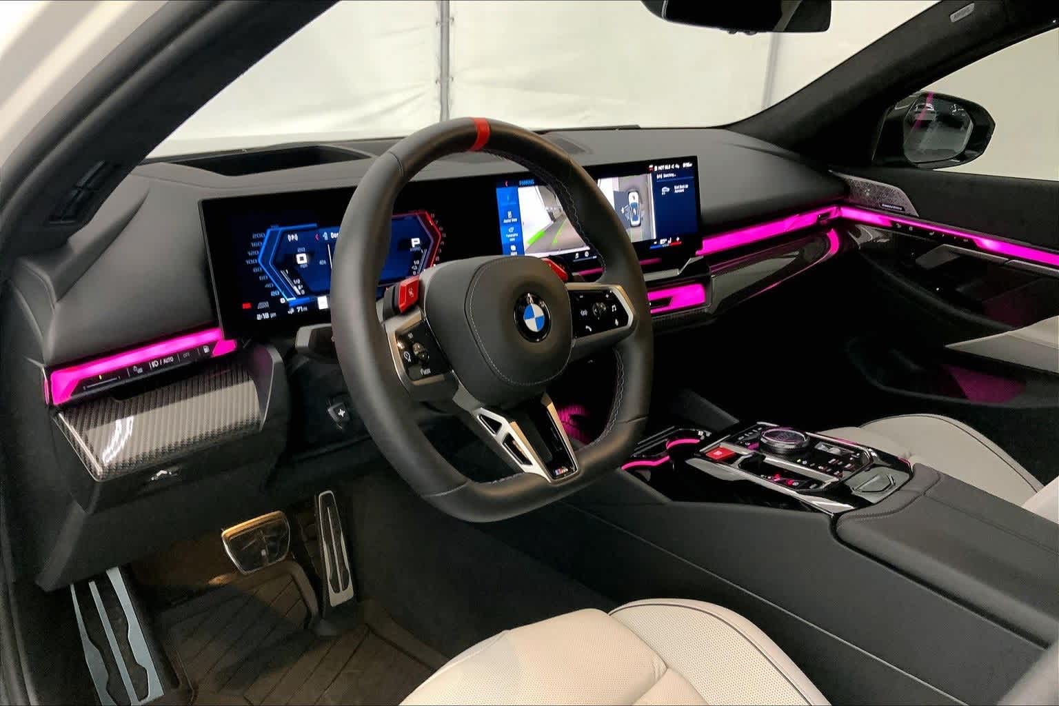 Thumbnail: 2026 BMW M5 - 2