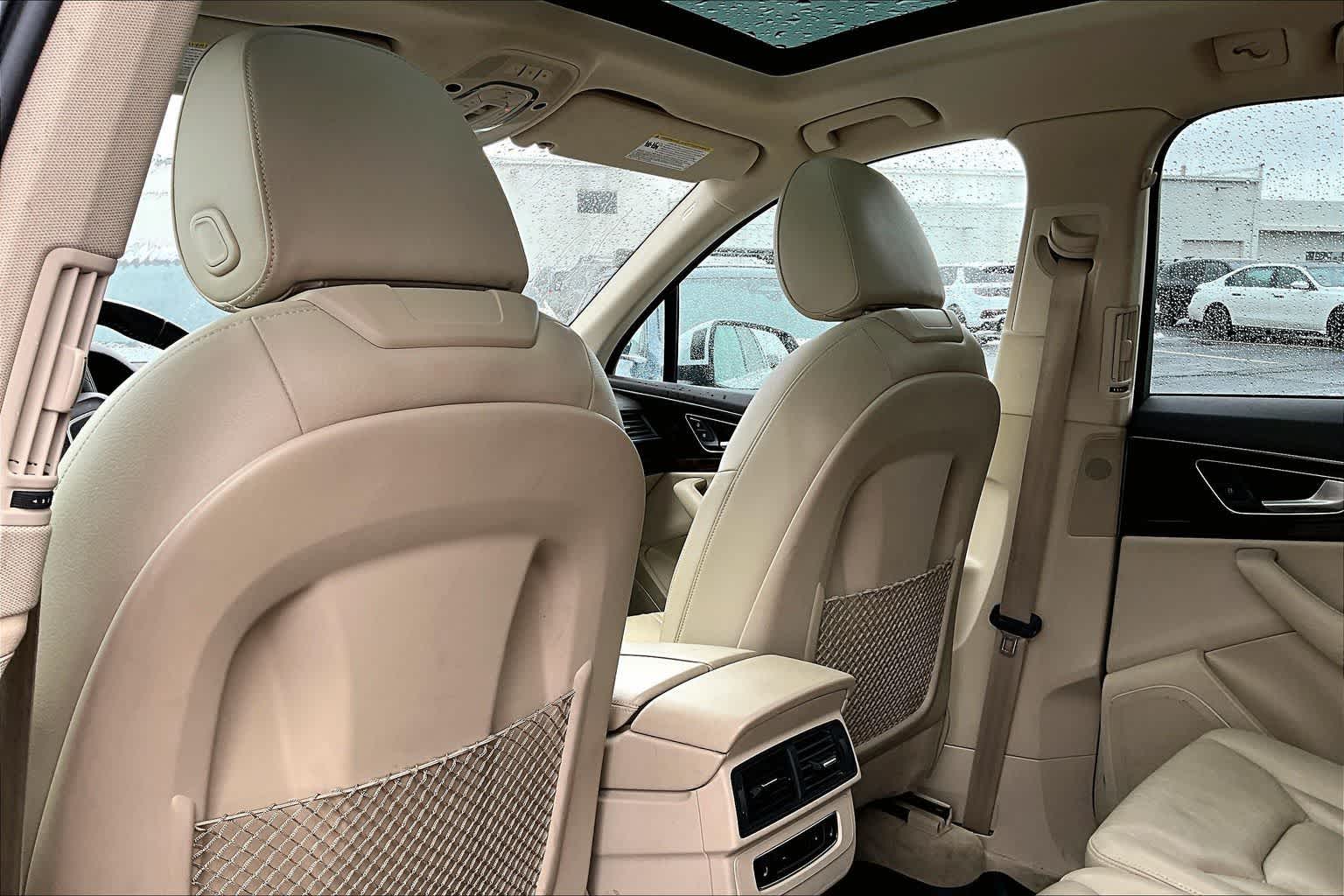 Thumbnail: 2017 Audi Q7 - 12