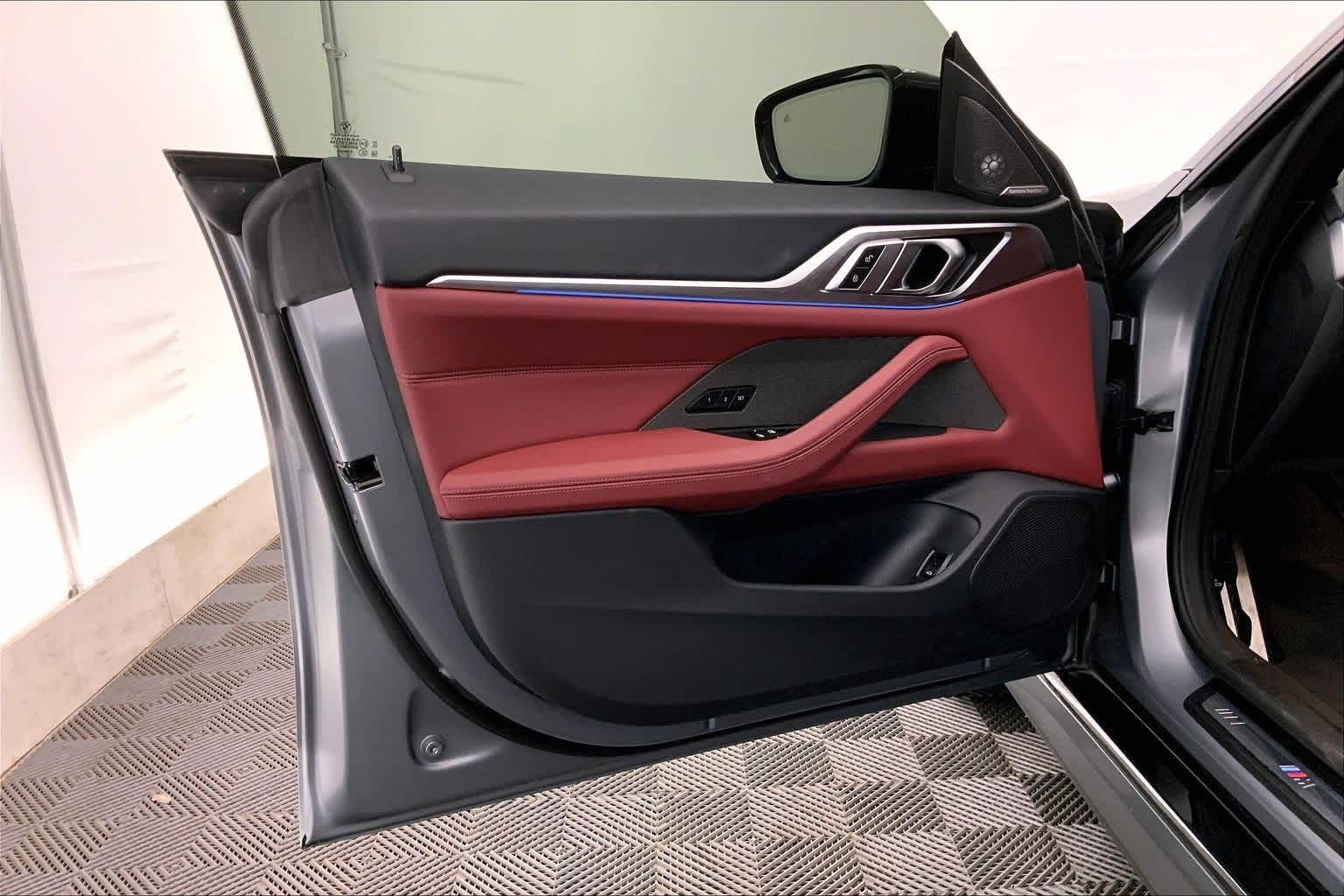 Thumbnail: 2024 BMW i4 - 27