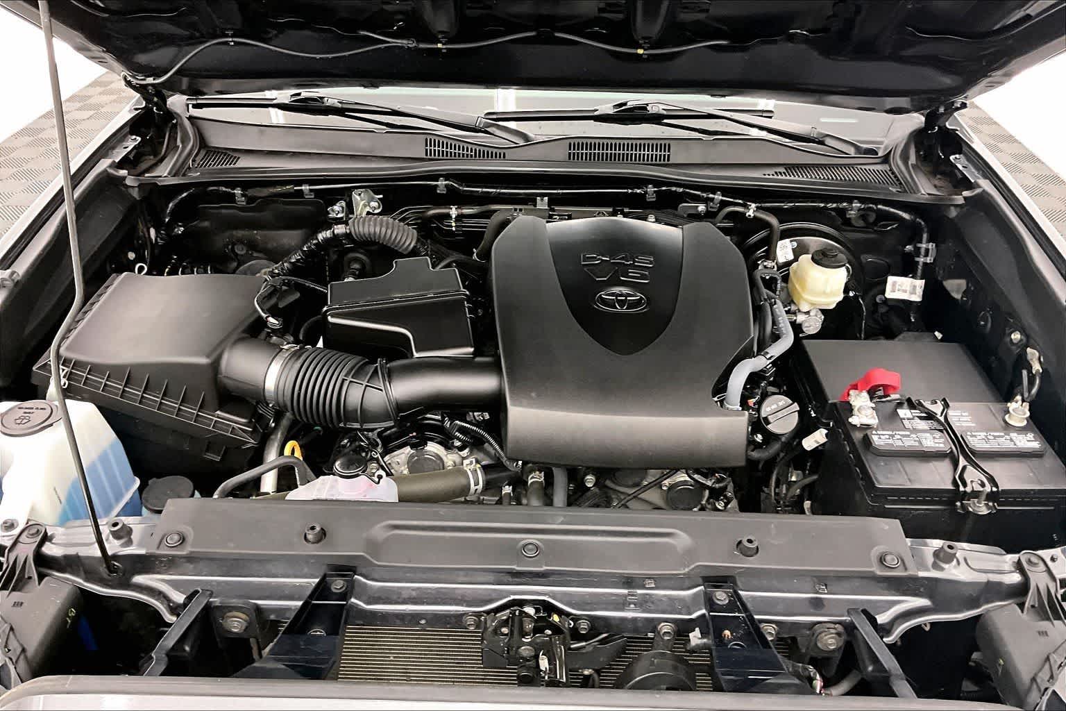 Thumbnail: 2021 Toyota Tacoma - 9