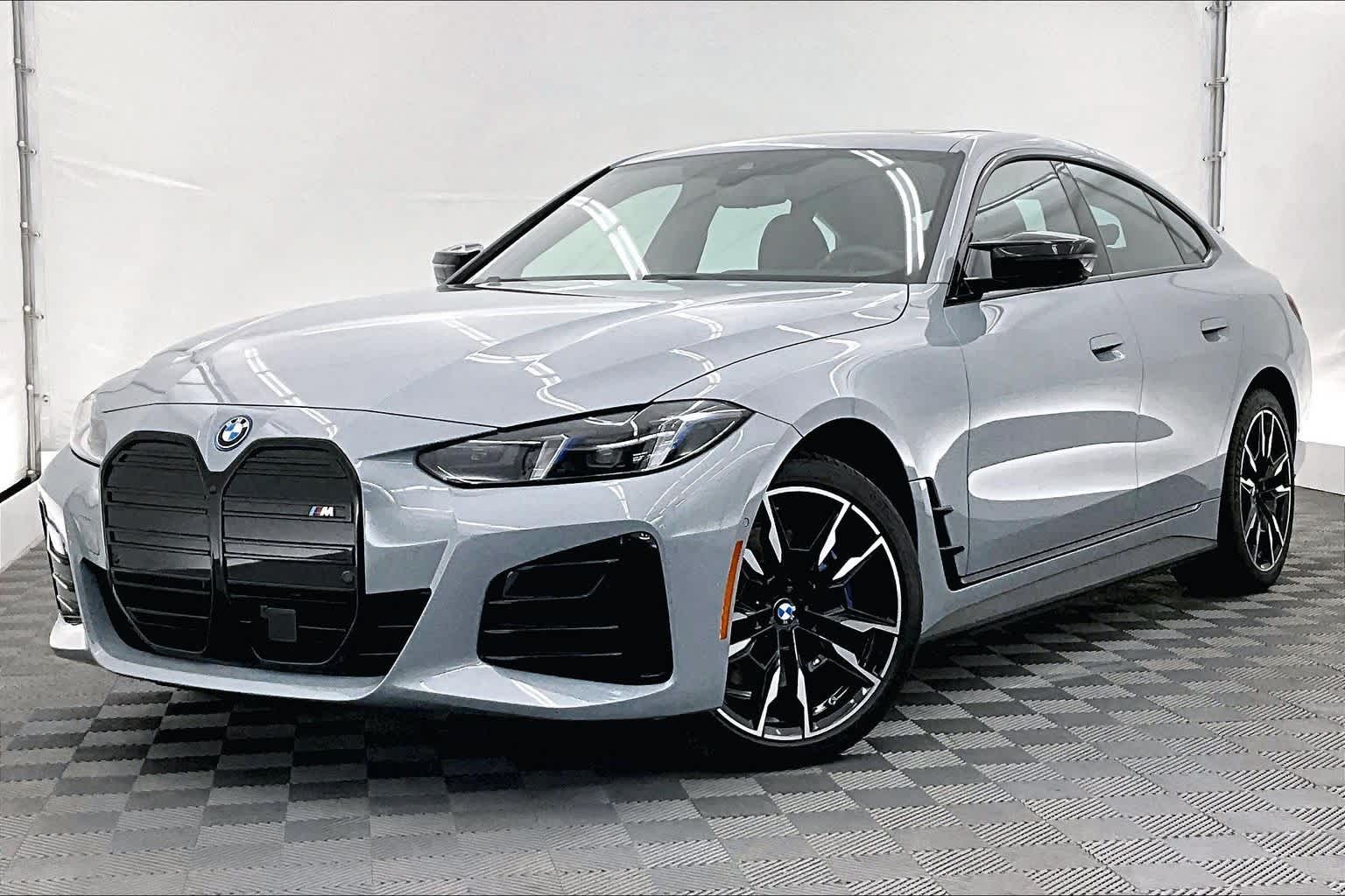 Thumbnail: 2025 BMW i4 - 1