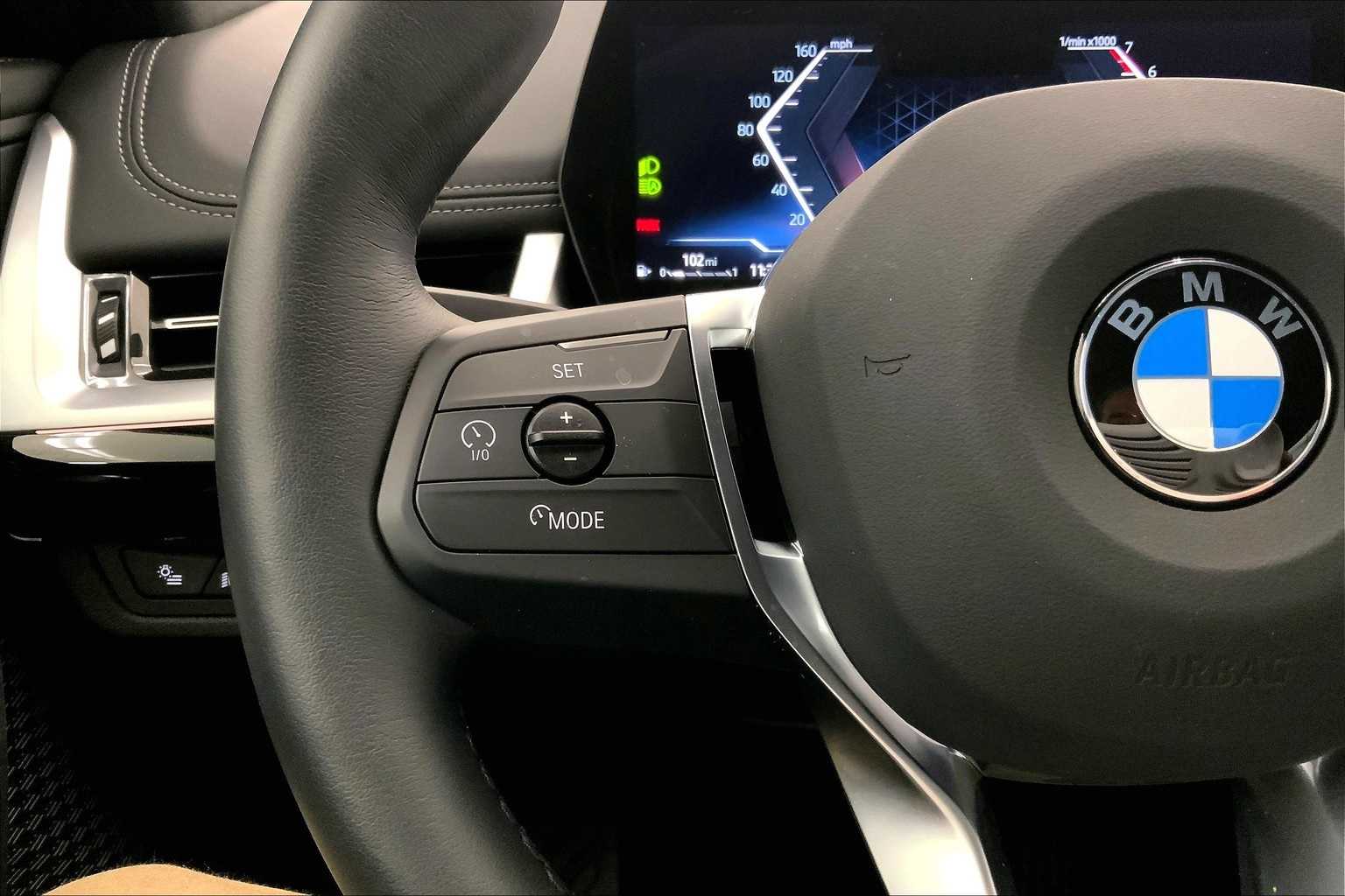 Thumbnail: 2025 BMW X1 - 24