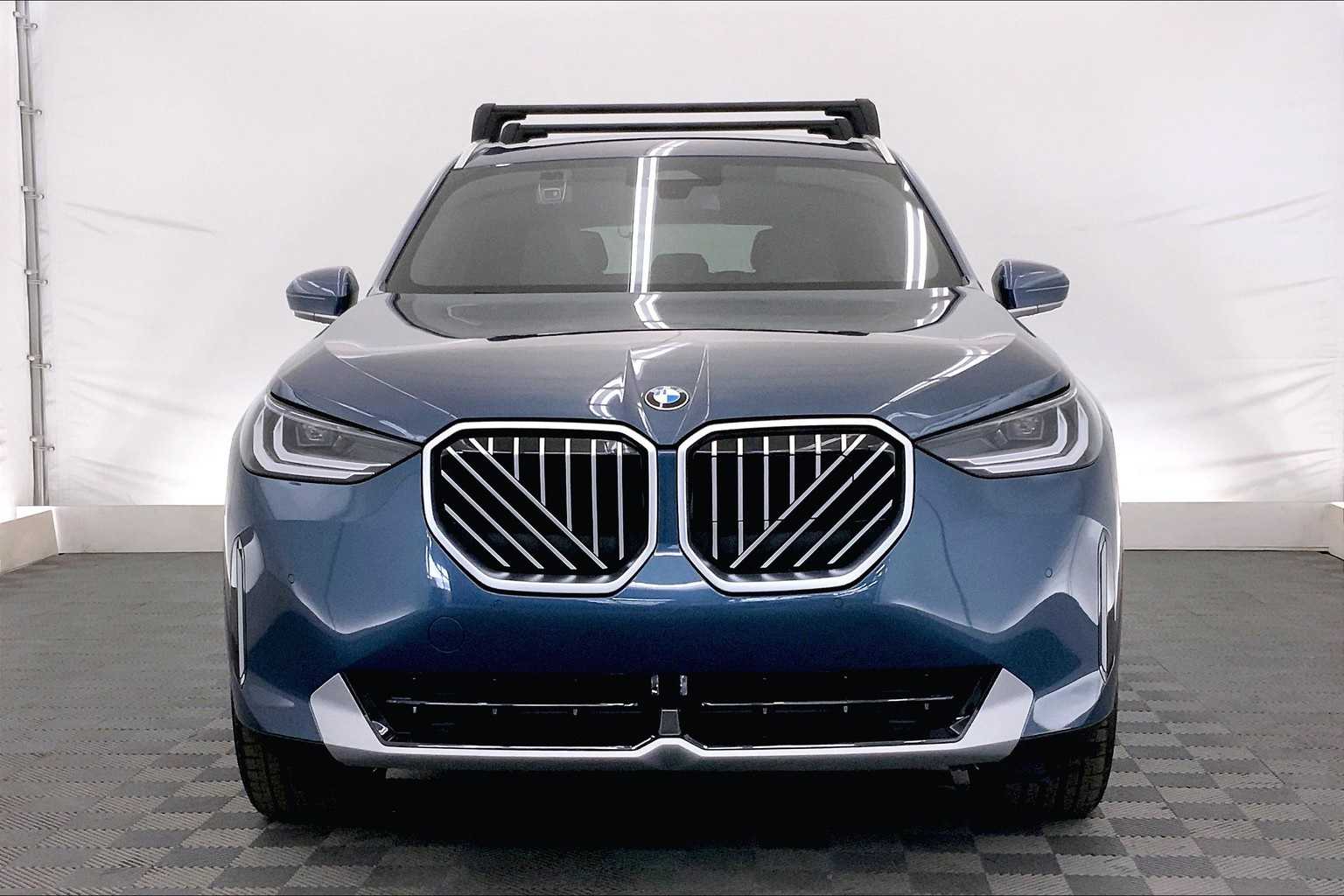 Thumbnail: 2025 BMW X3 - 6