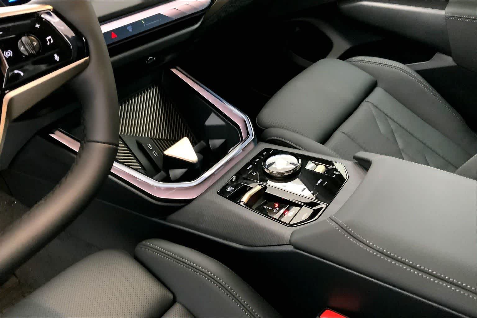 Thumbnail: 2025 BMW X3 - 17