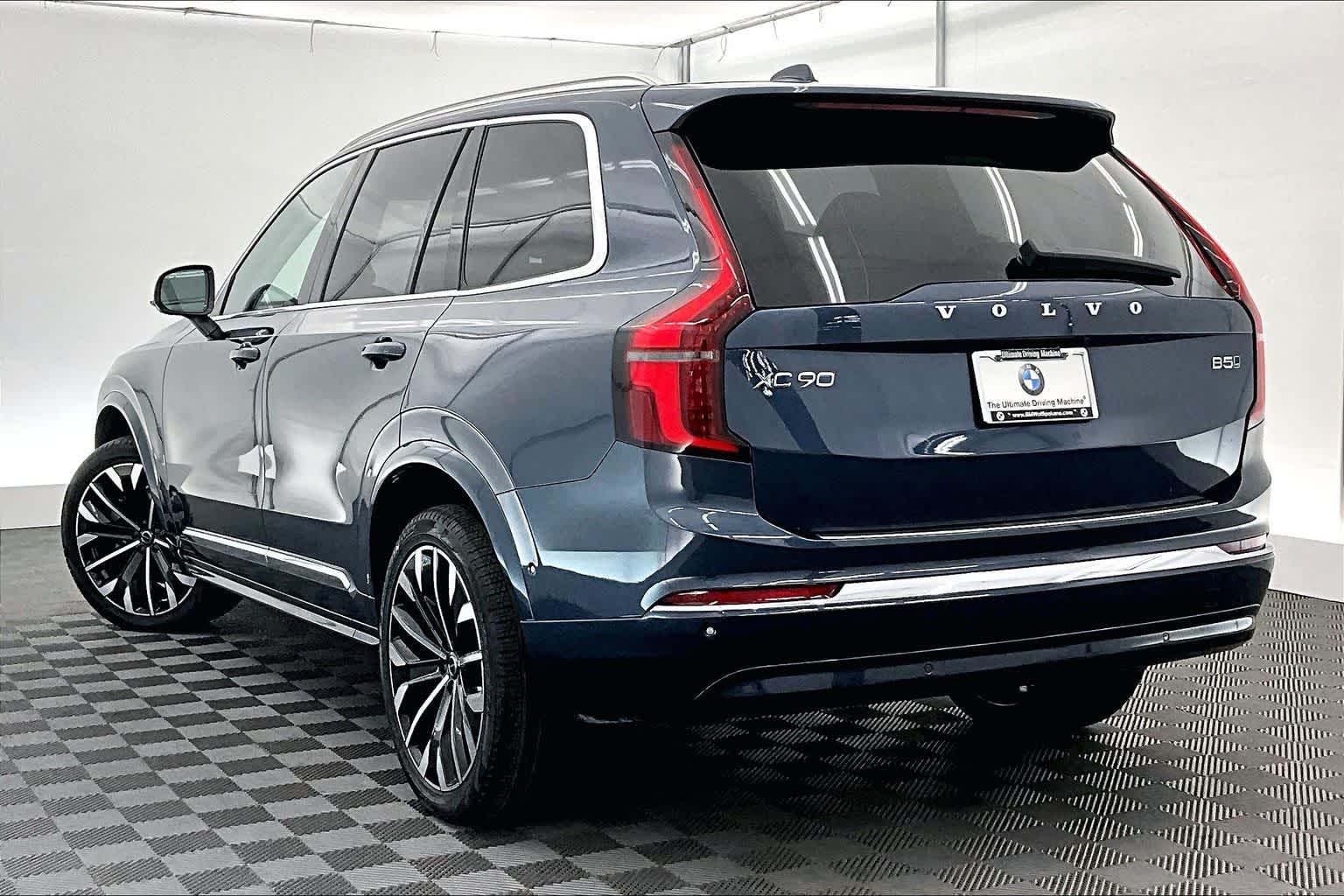 Thumbnail: 2025 Volvo XC90 - 4