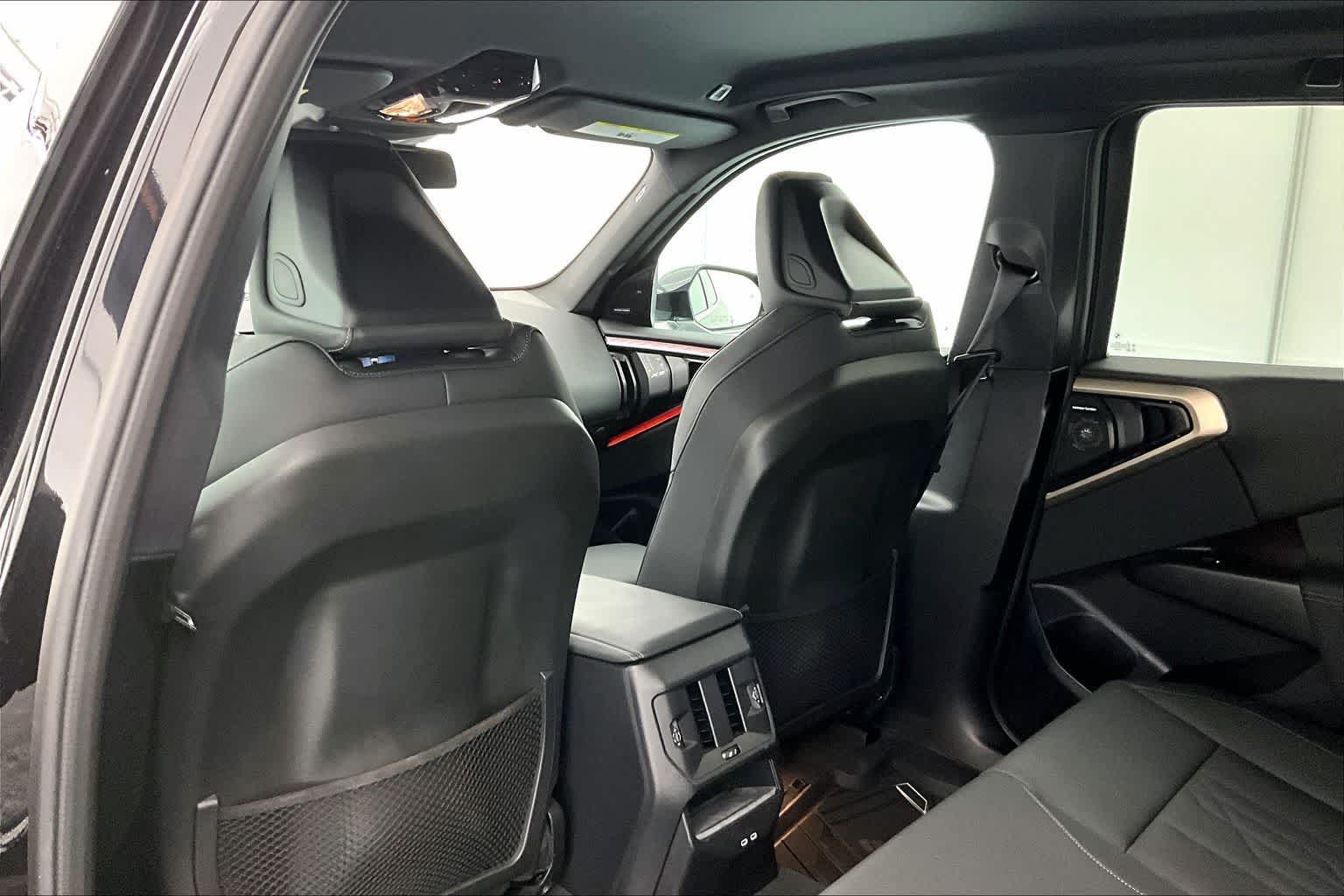 Thumbnail: 2025 BMW X3 - 12