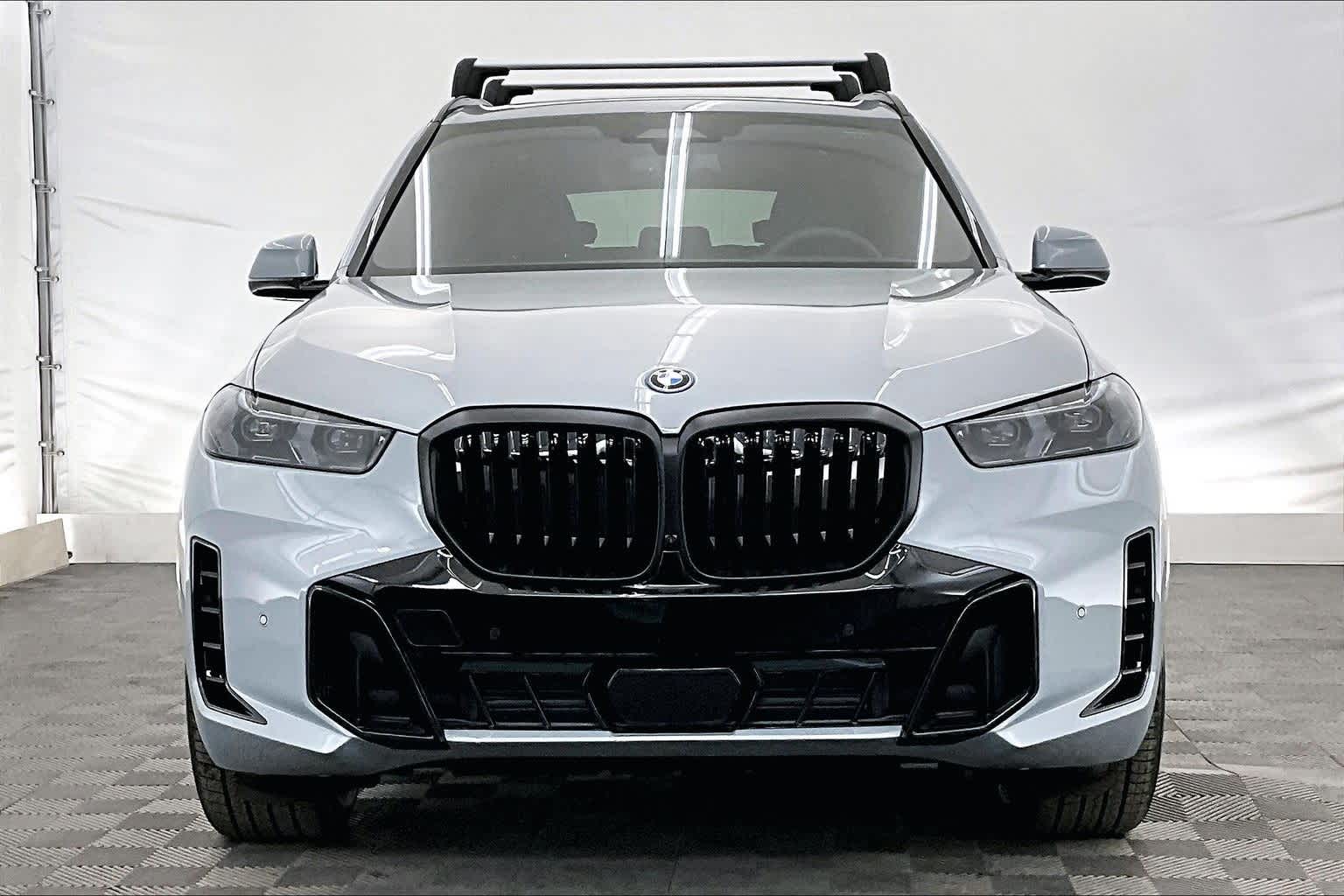 Thumbnail: 2026 BMW X5 - 6