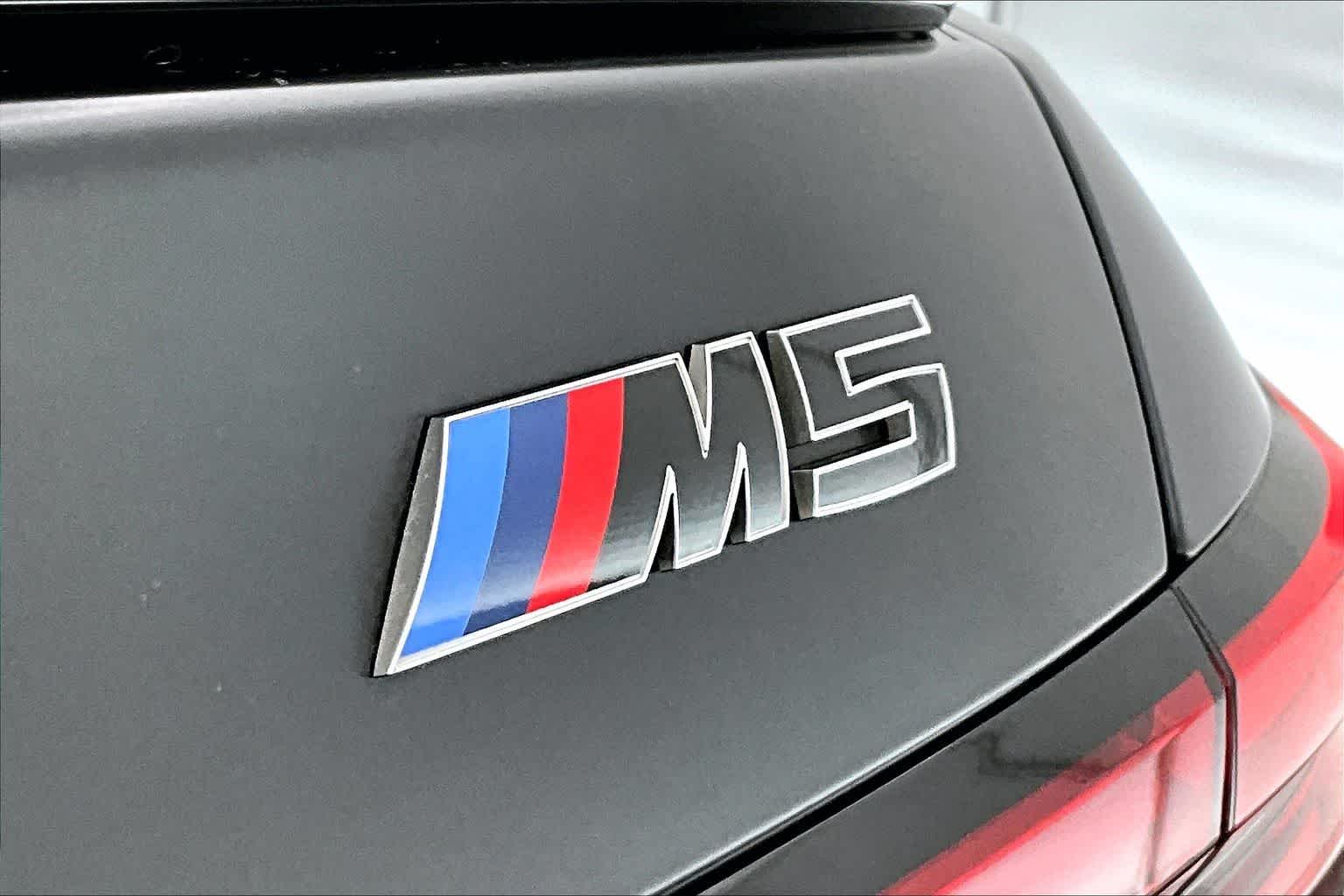 Thumbnail: 2026 BMW M5 - 7