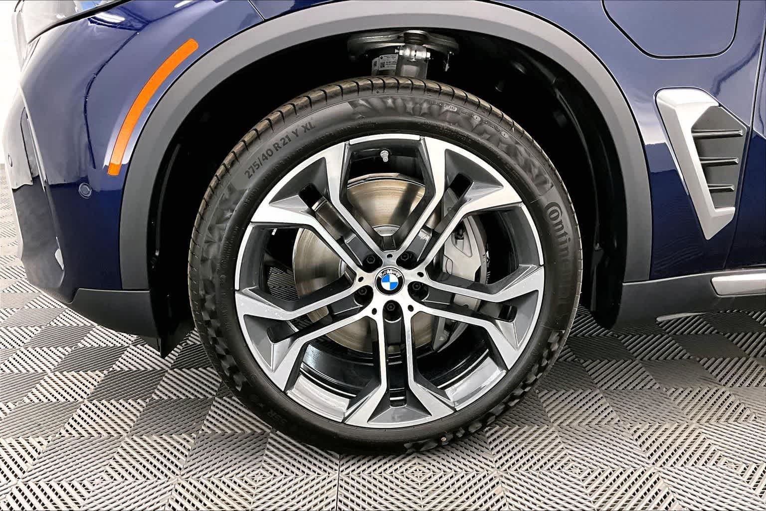 Thumbnail: 2026 BMW X5 - 8