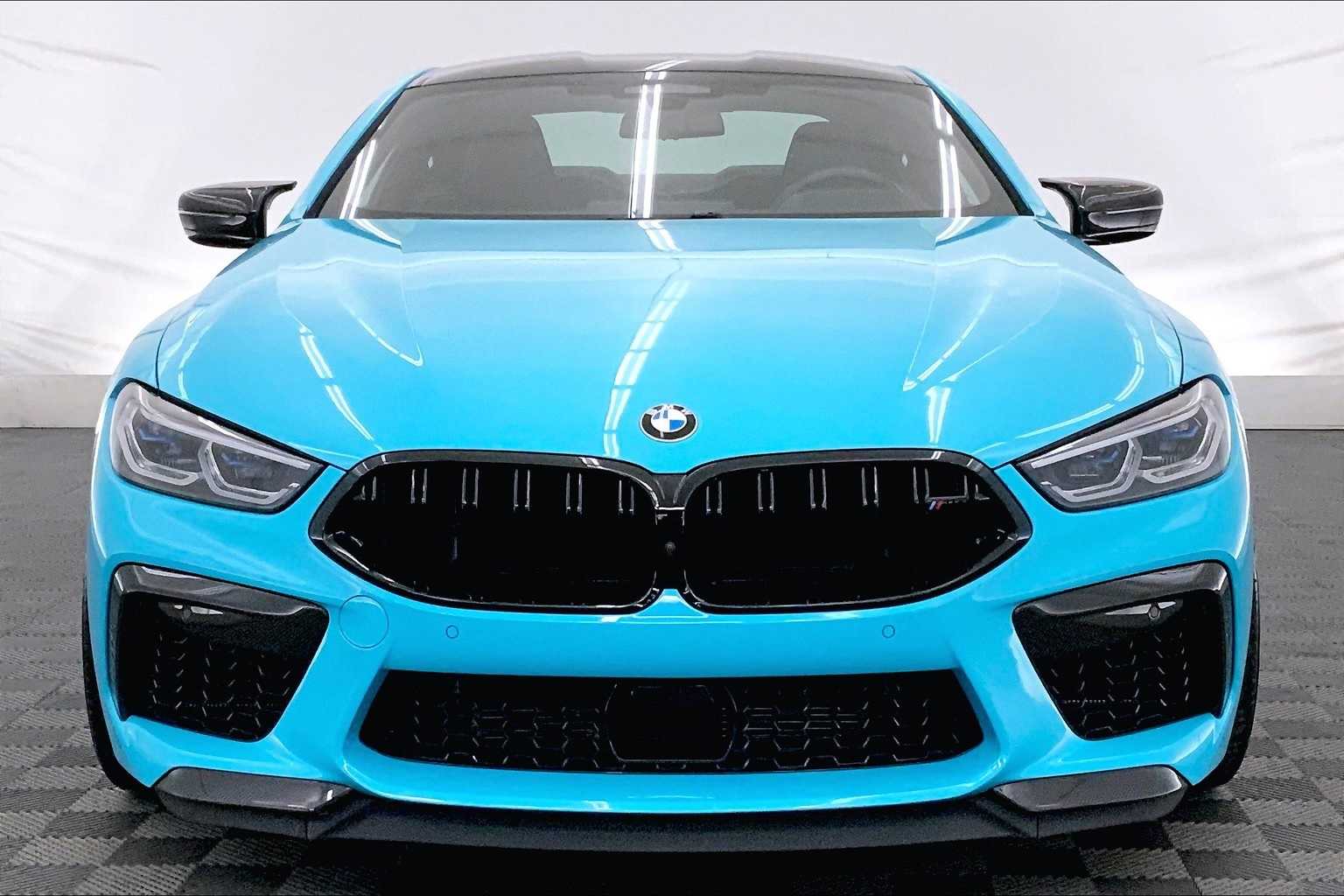Thumbnail: 2025 BMW M8 - 5