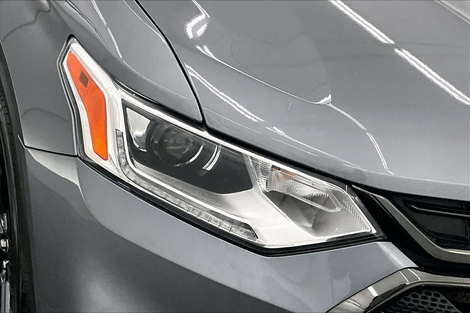 Thumbnail: 2021 Chevrolet Traverse - 31