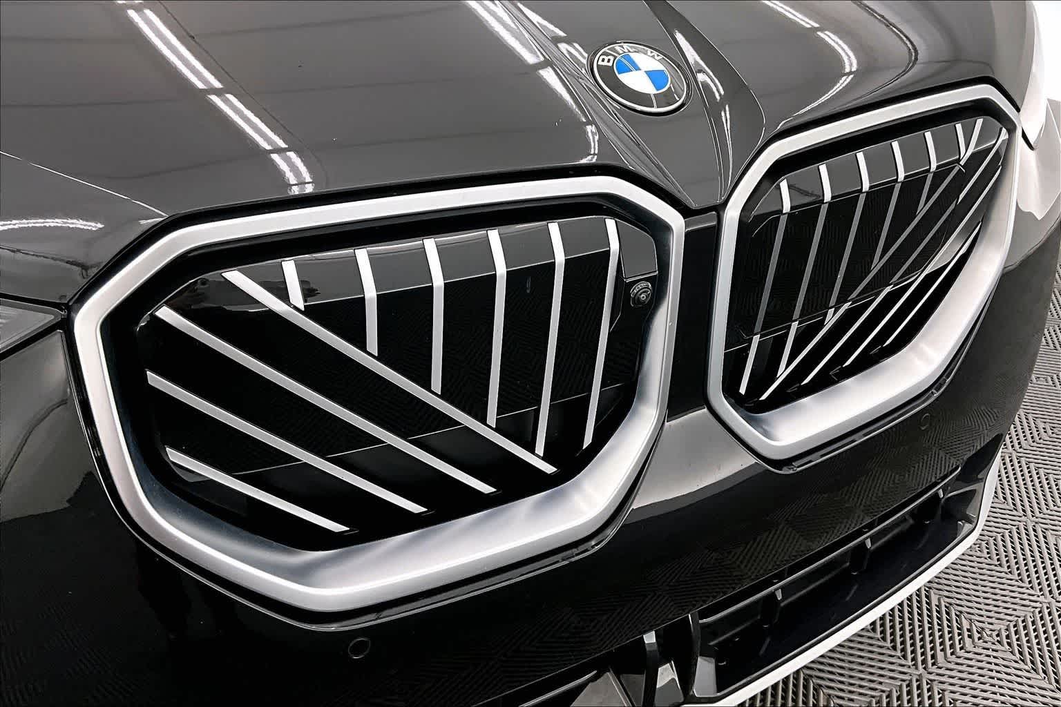 Thumbnail: 2025 BMW X3 - 33