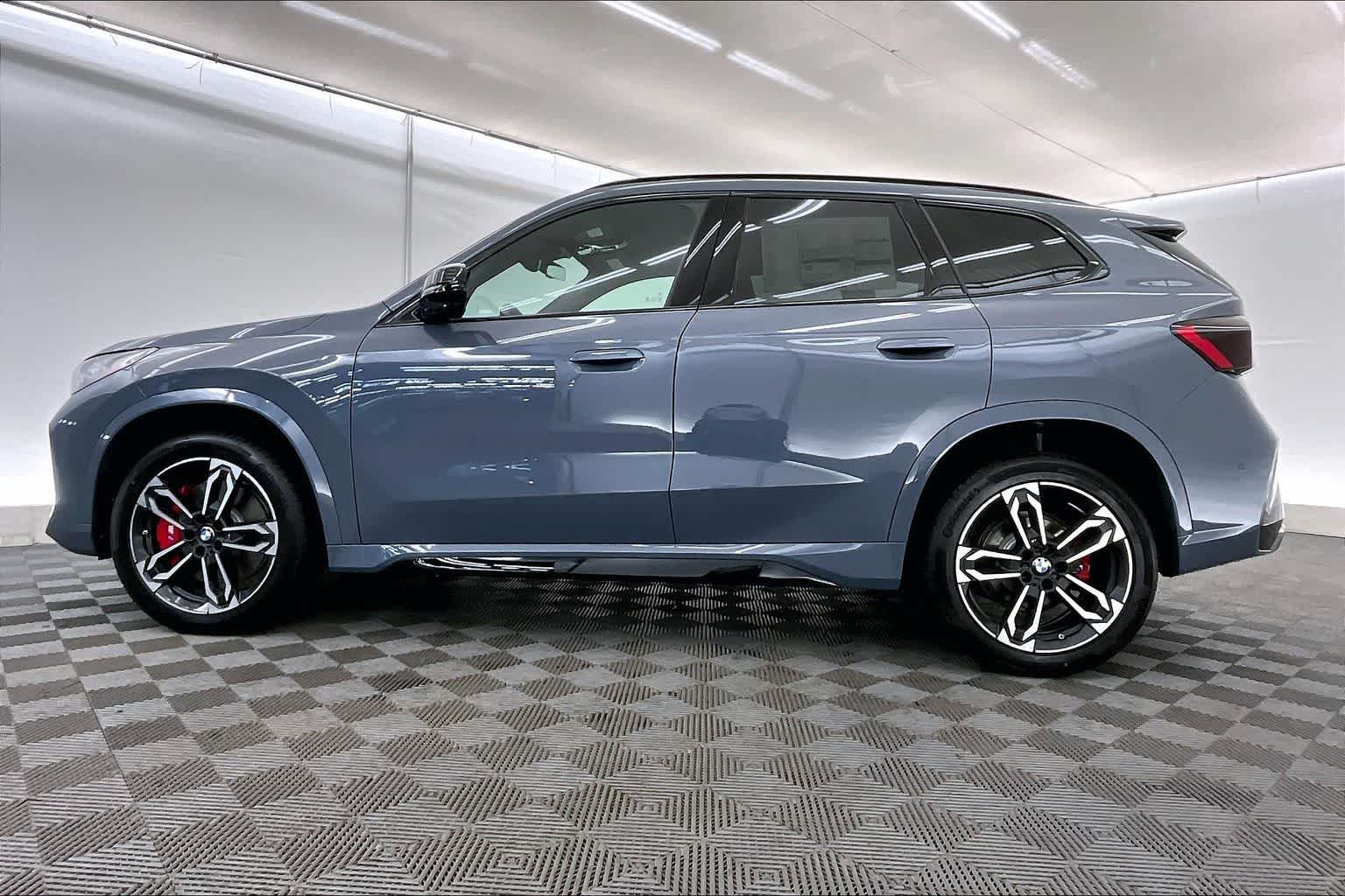 Thumbnail: 2026 BMW X1 - 3