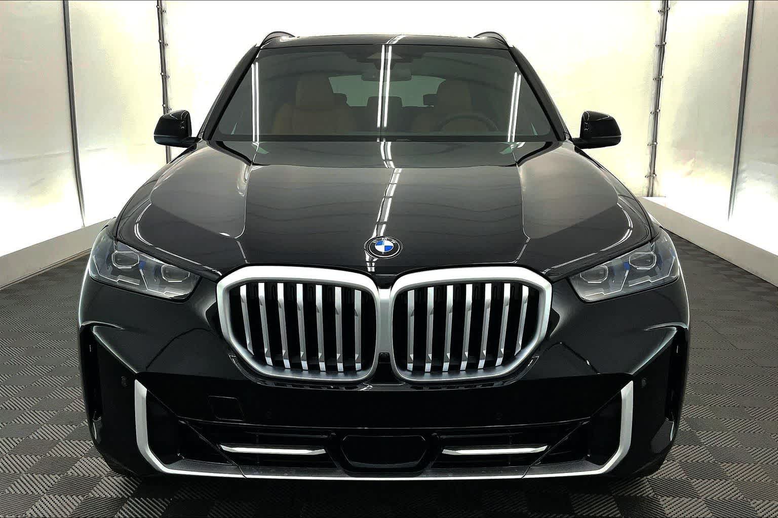 Thumbnail: 2026 BMW X5 - 6