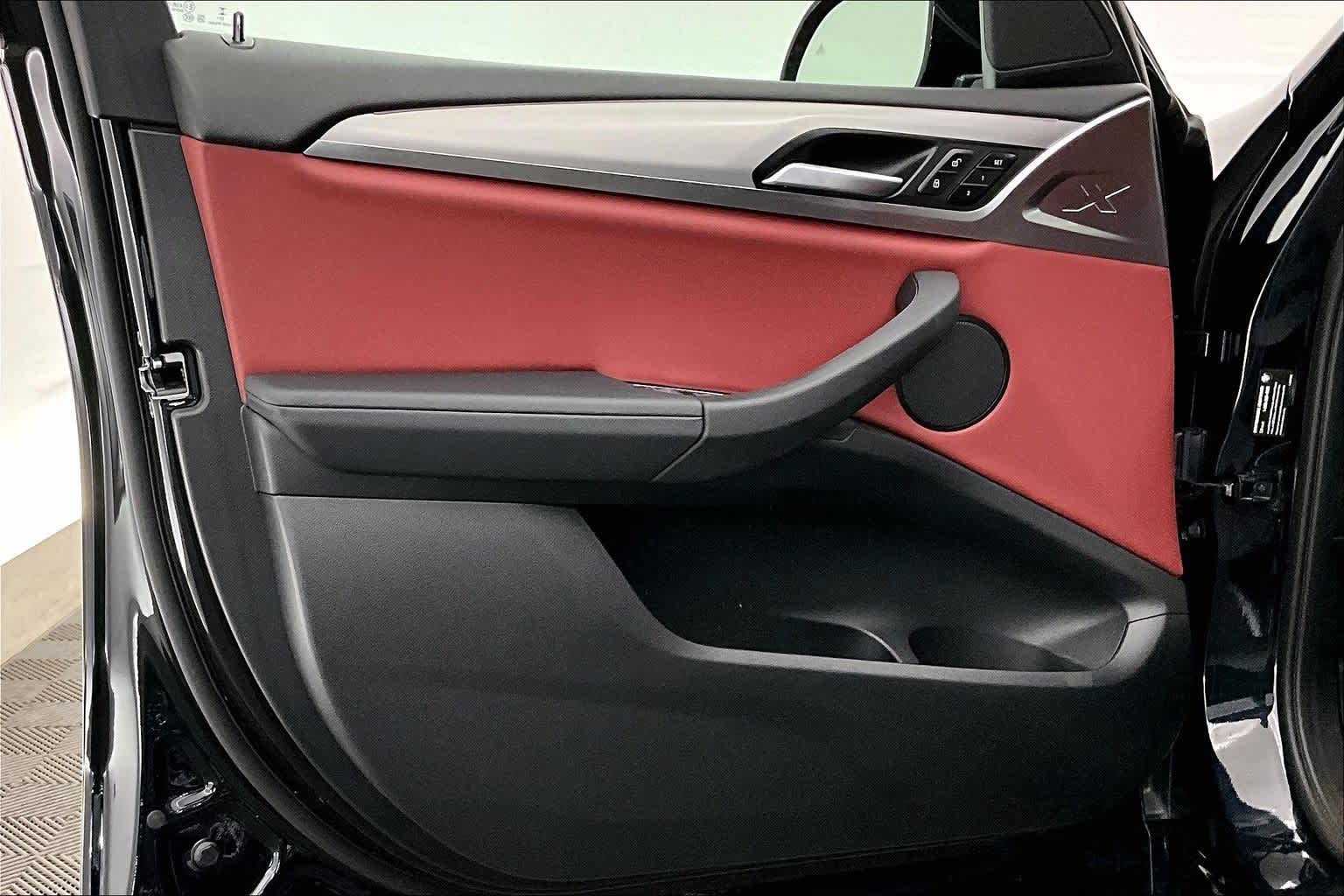 Thumbnail: 2023 BMW X3 - 27