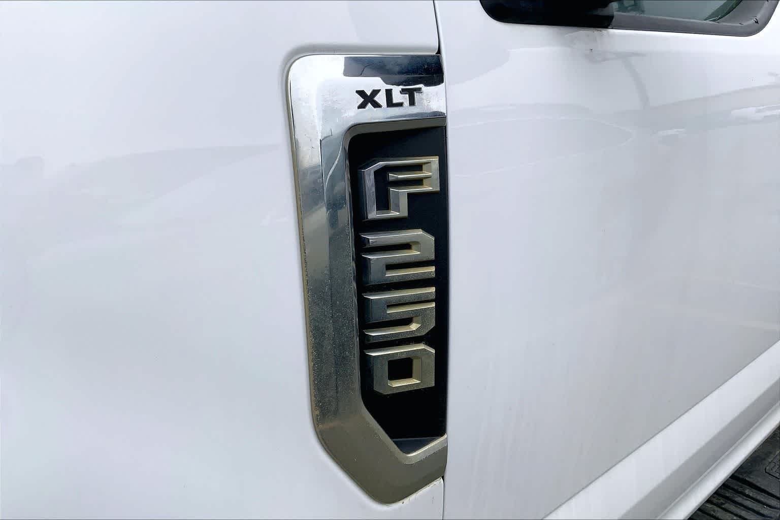 Thumbnail: 2019 Ford F-250 - 16