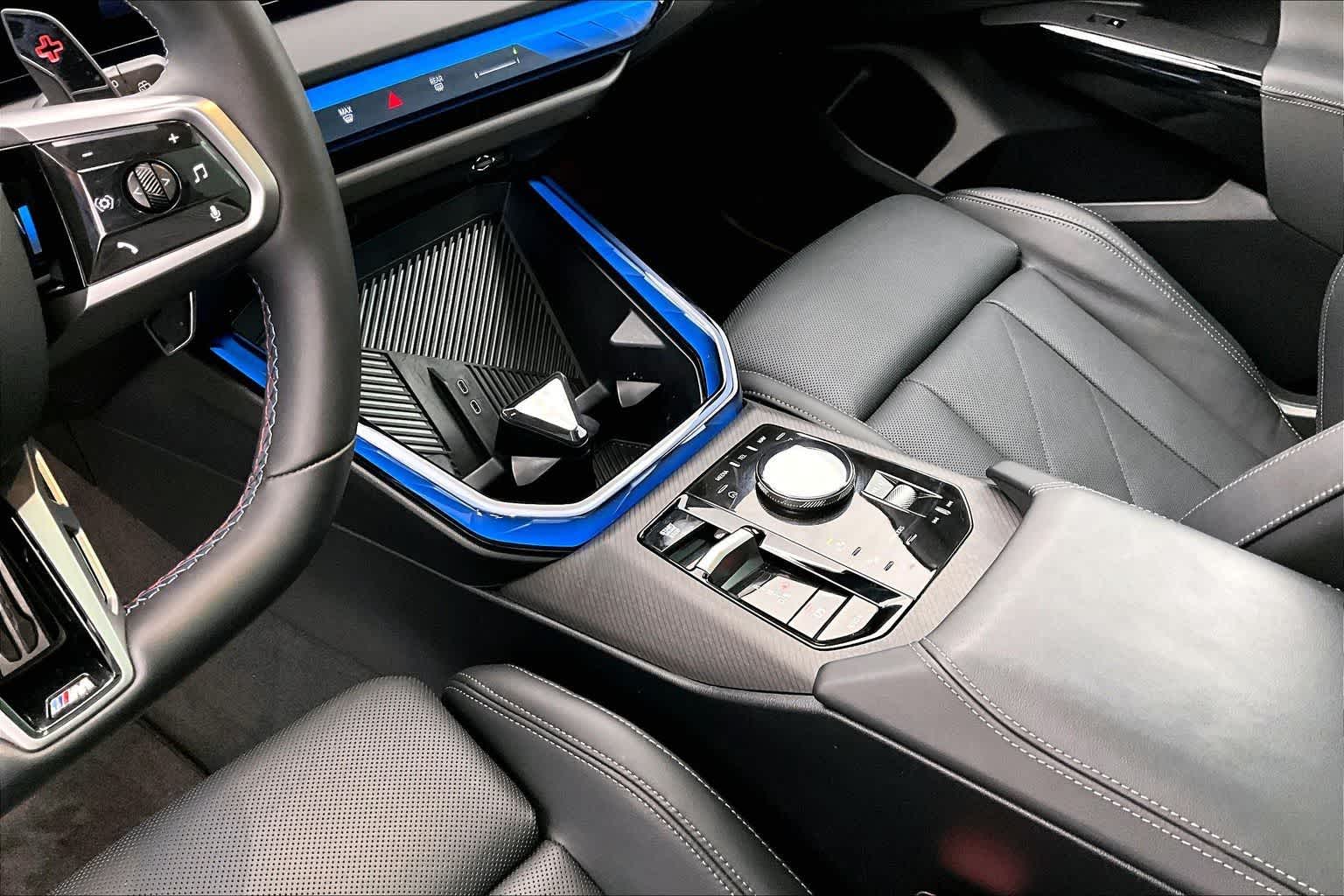 Thumbnail: 2025 BMW X3 - 16