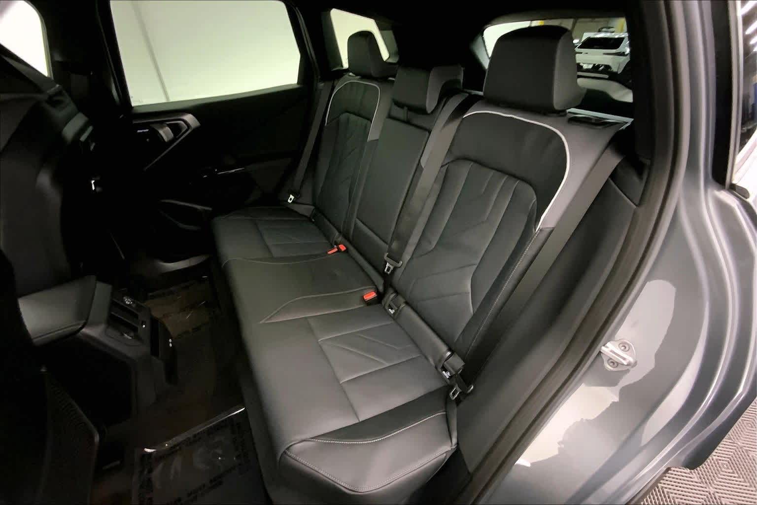 Thumbnail: 2026 BMW X3 - 13