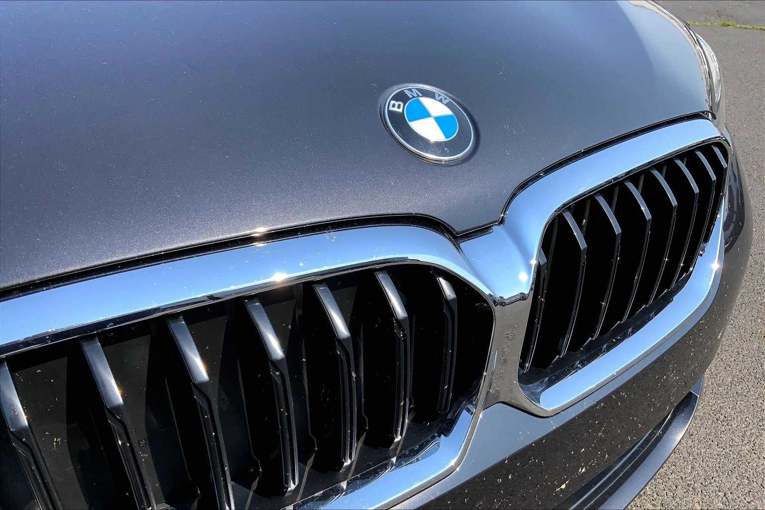 Thumbnail: 2023 BMW 5 Series - 16