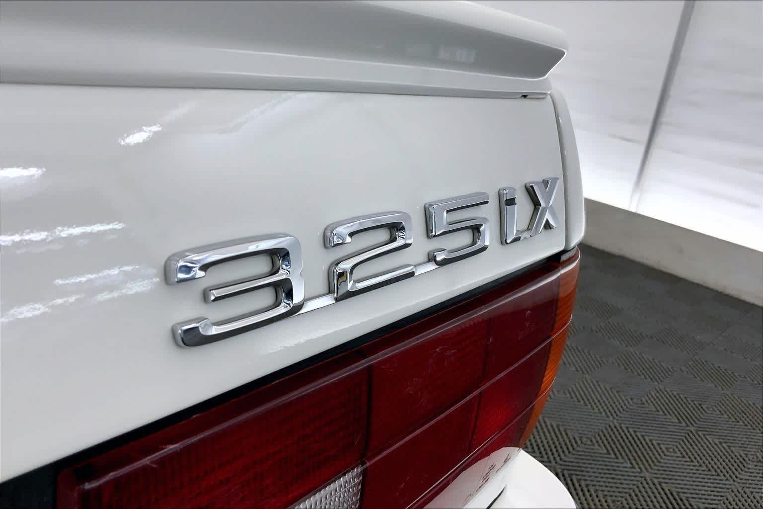 Thumbnail: 1991 BMW 3 Series - 7