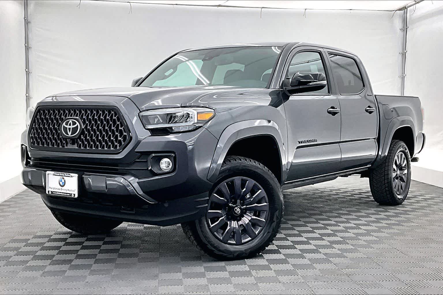 Thumbnail: 2021 Toyota Tacoma - 1