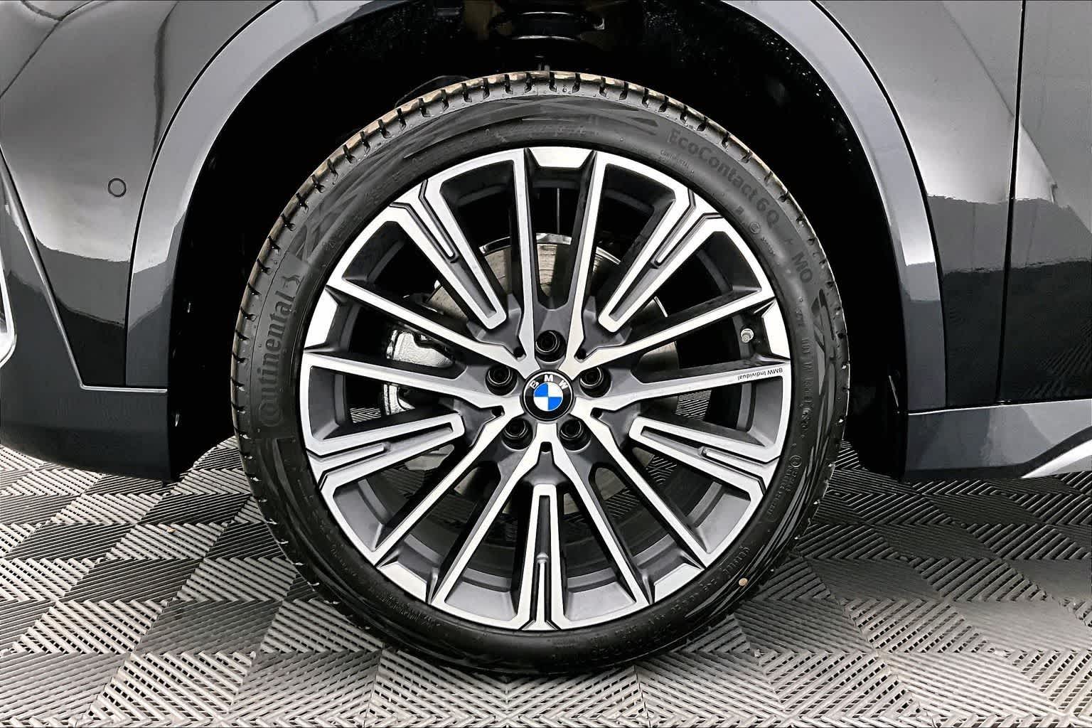 Thumbnail: 2026 BMW X1 - 8