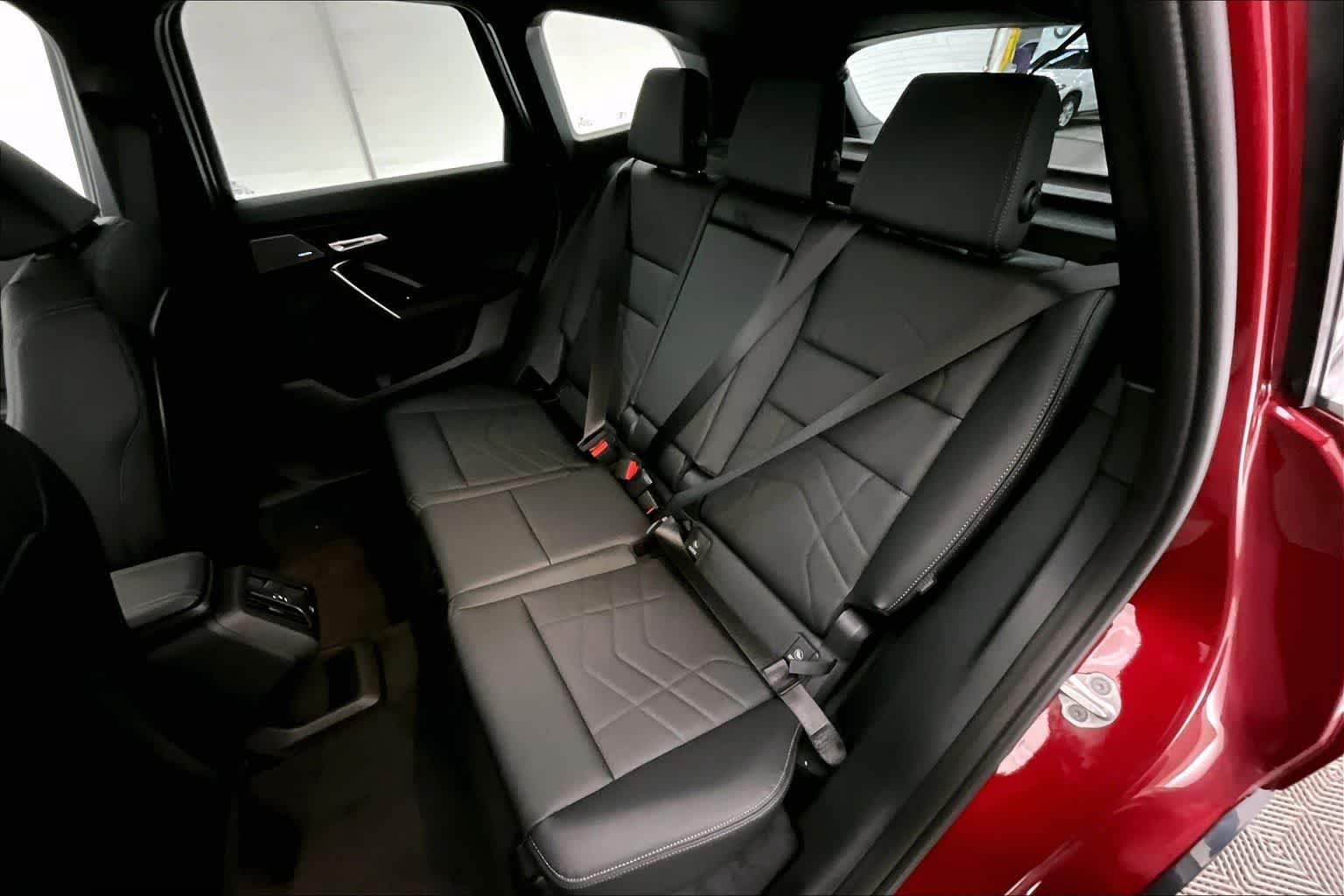 Thumbnail: 2026 BMW X1 - 13