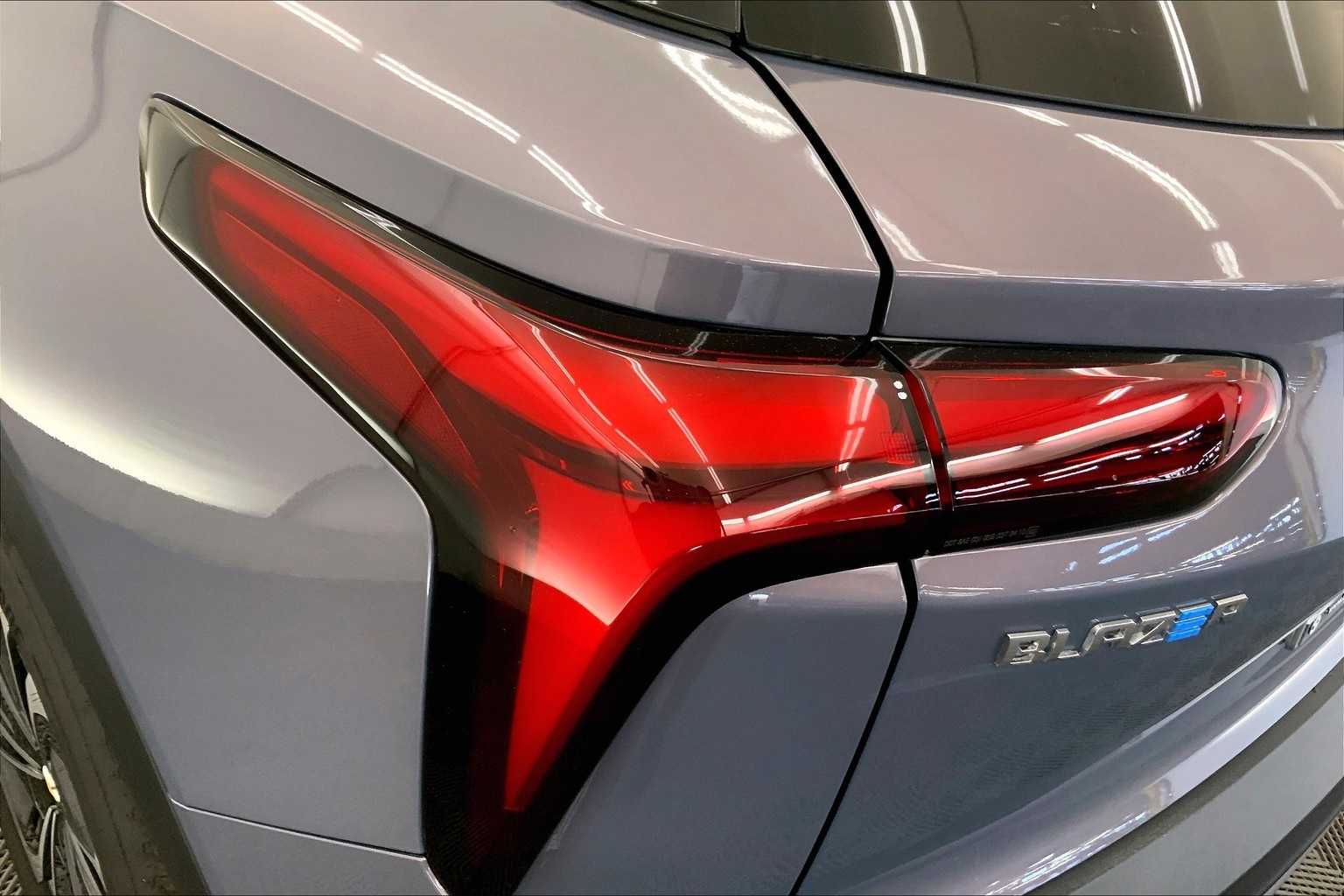 Thumbnail: 2024 Chevrolet Blazer EV - 32