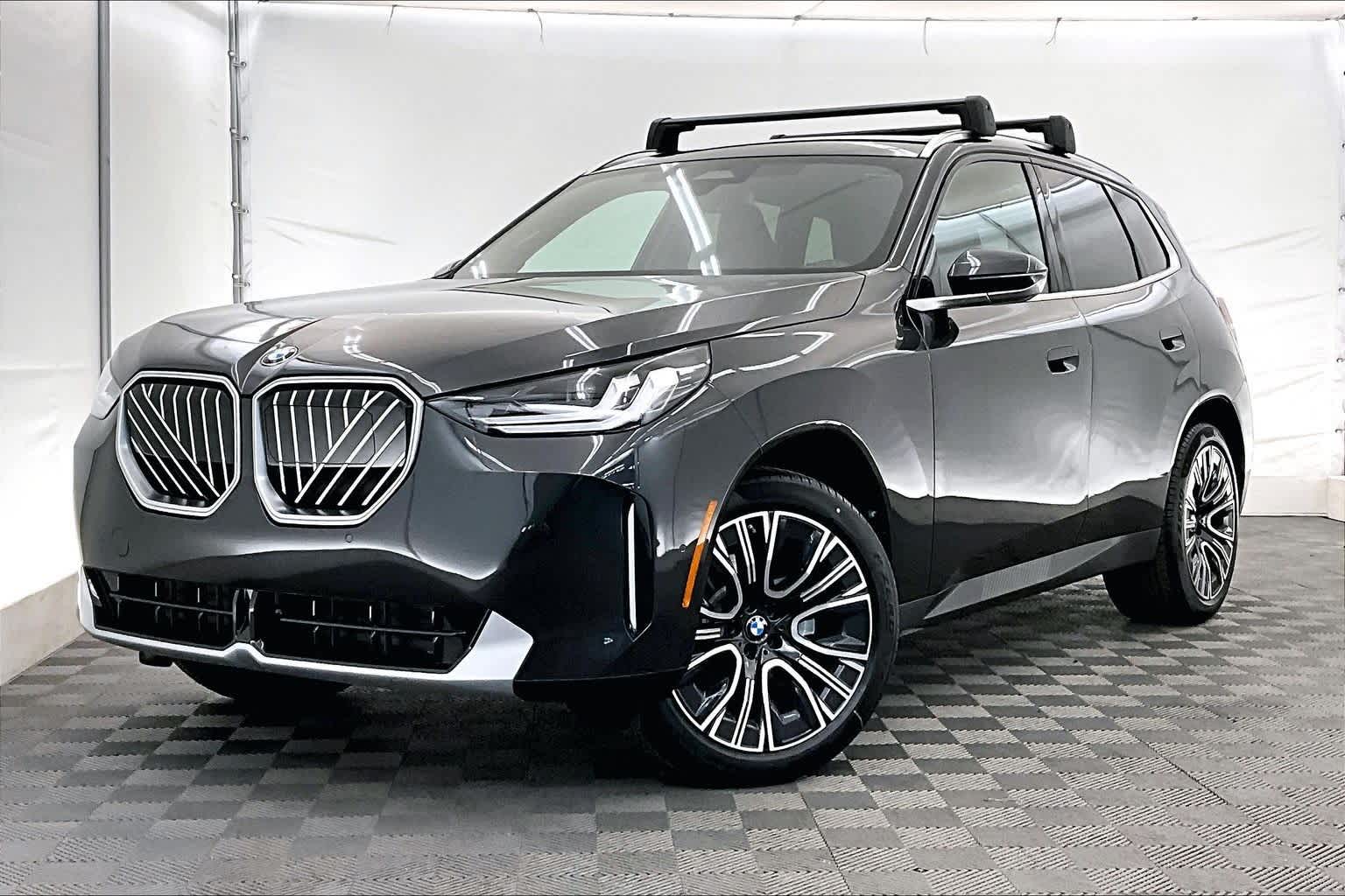 Thumbnail: 2026 BMW X3 - 1