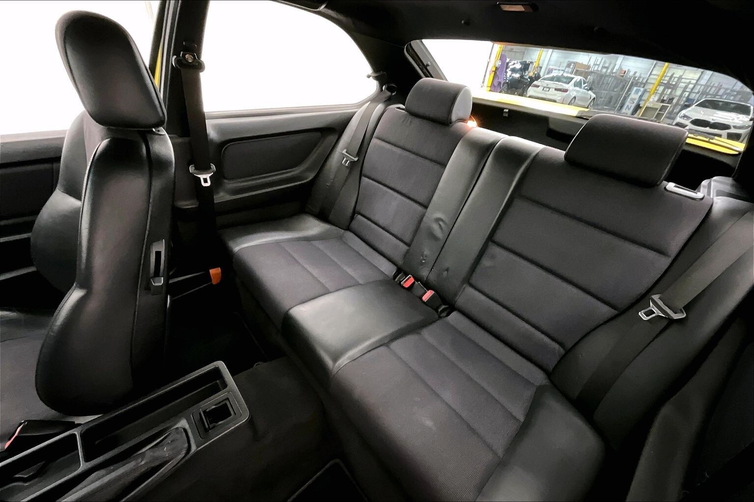 Thumbnail: 2000 BMW 2 Series - 28