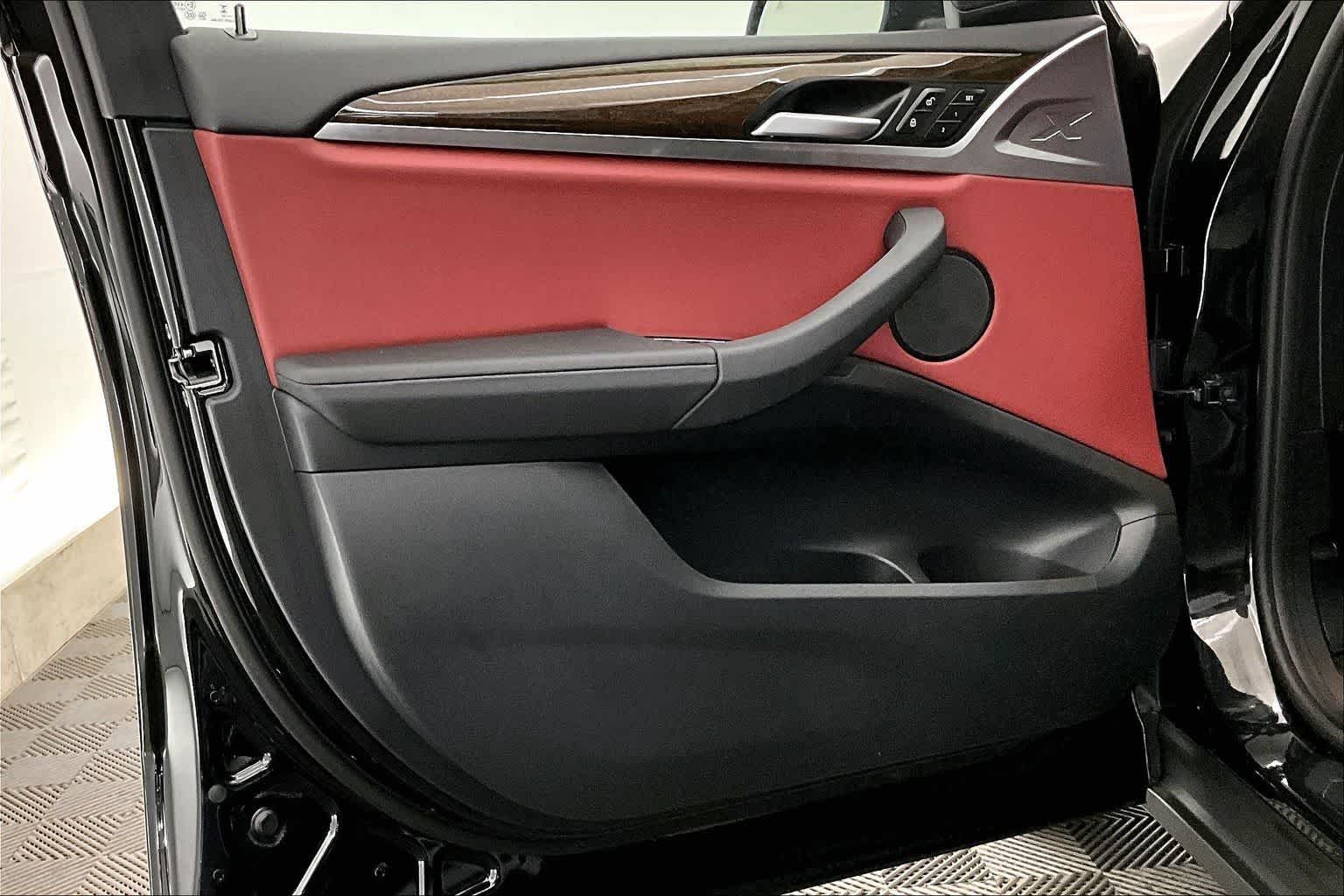 Thumbnail: 2024 BMW X3 - 27