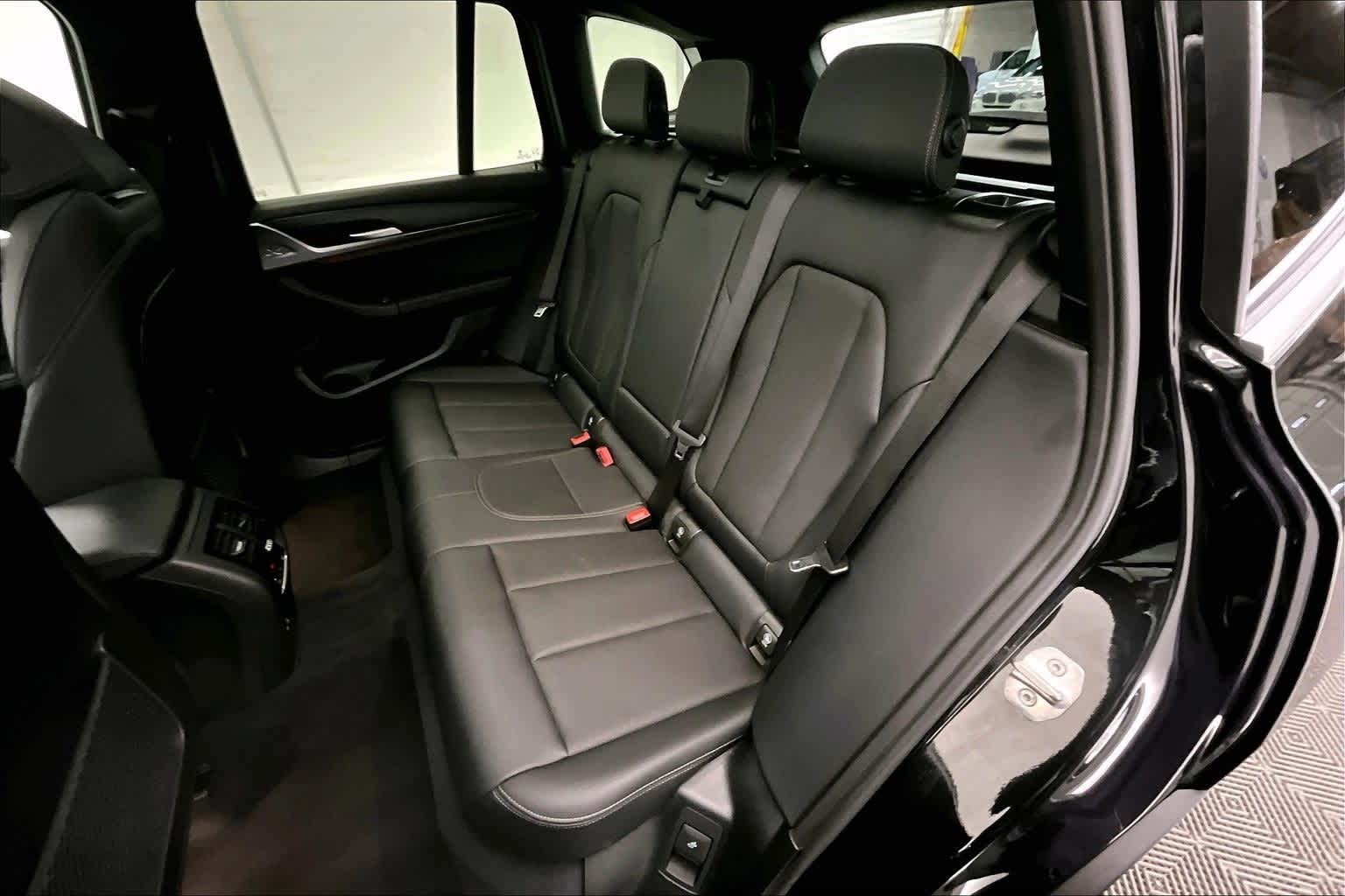 Thumbnail: 2024 BMW X3 - 29