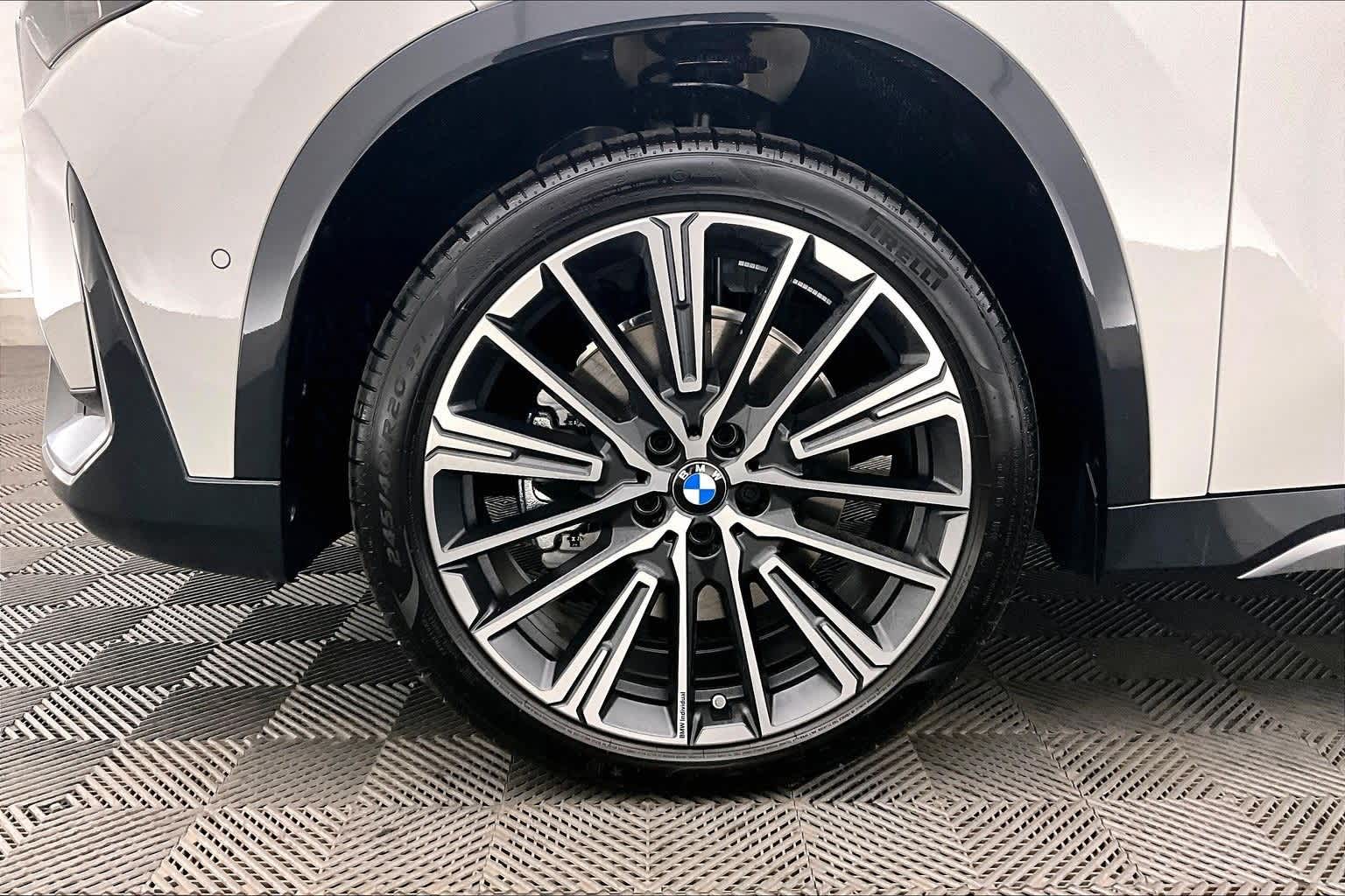 Thumbnail: 2026 BMW X1 - 8