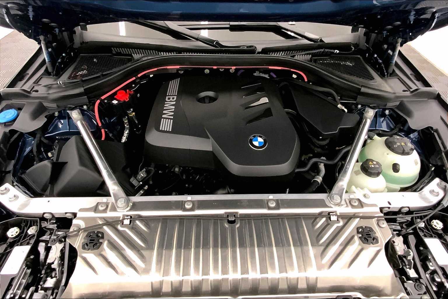 Thumbnail: 2025 BMW X3 - 9