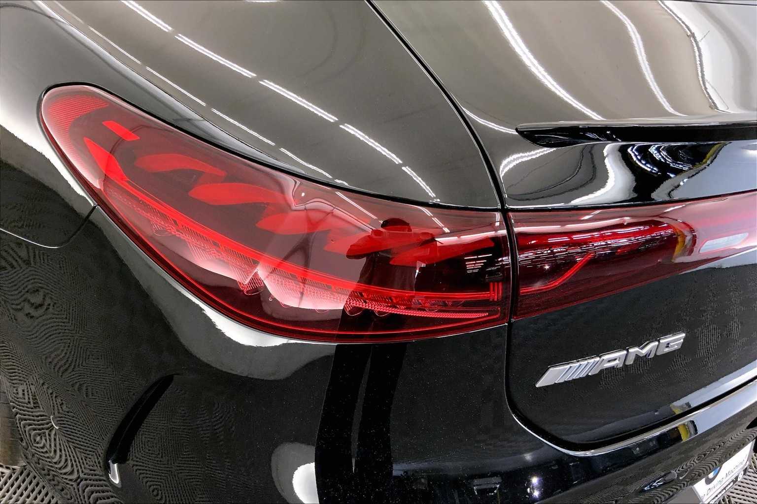 Thumbnail: 2022 Mercedes-Benz EQS - 32