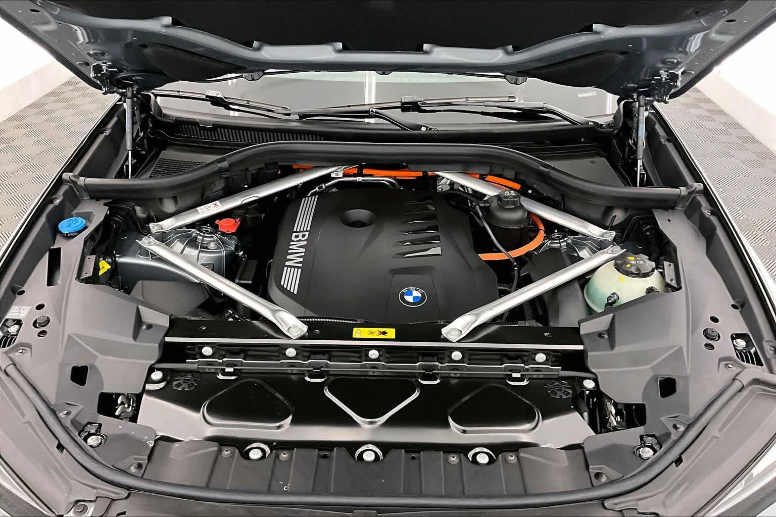Thumbnail: 2026 BMW X5 - 9