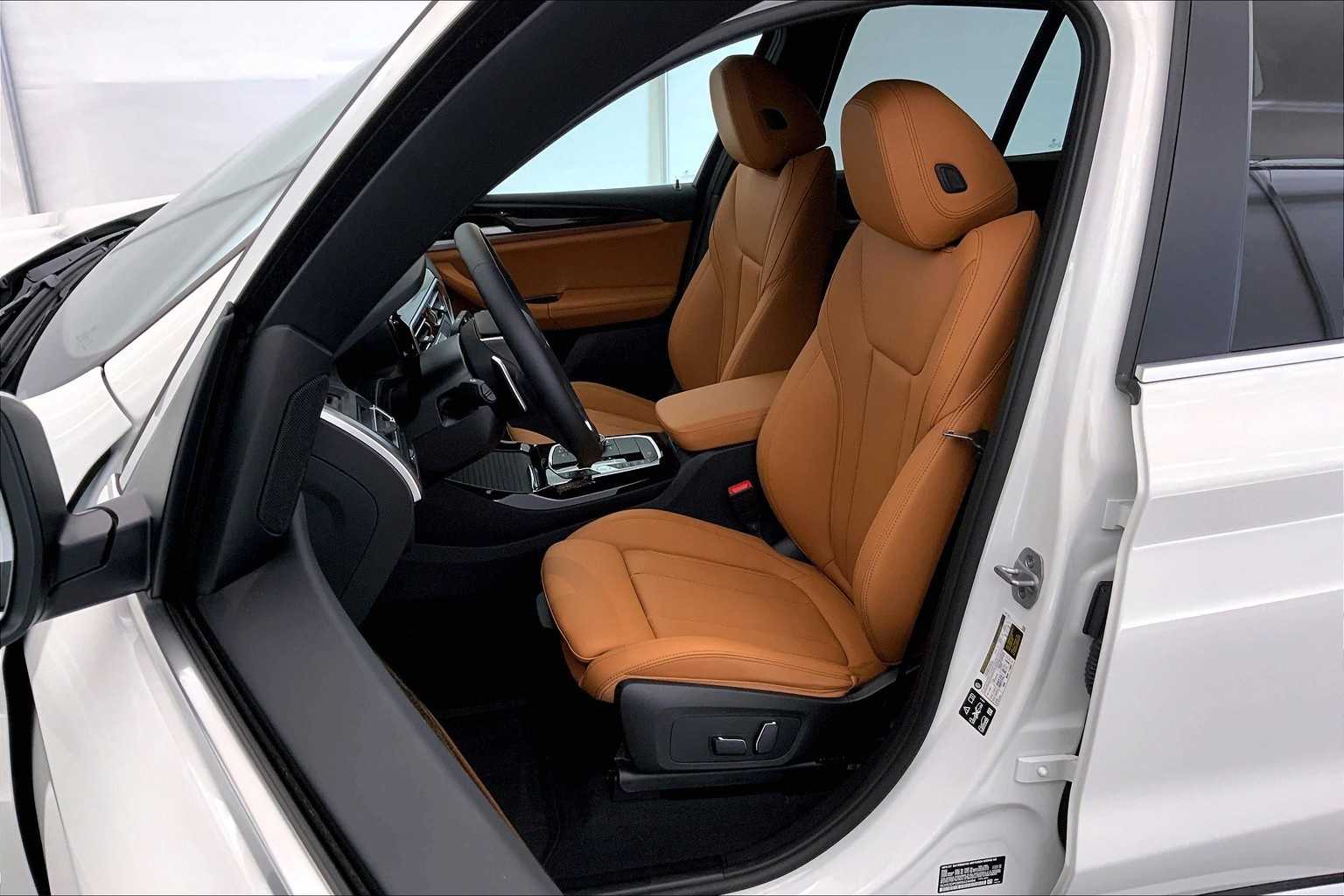Thumbnail: 2024 BMW X3 - 11