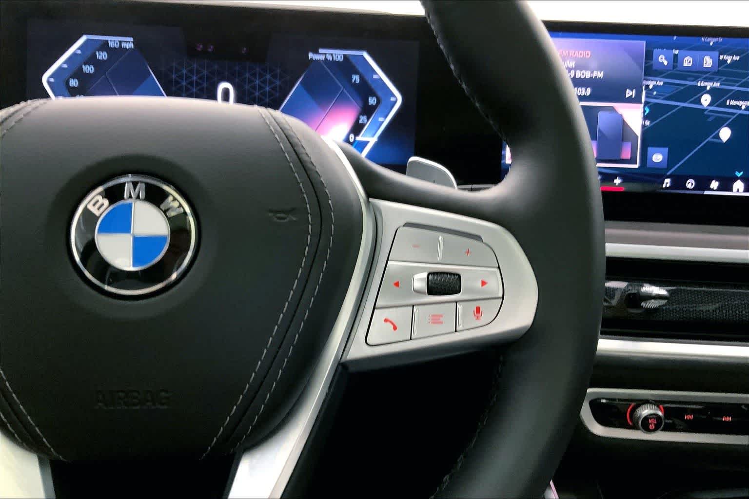 Thumbnail: 2024 BMW X7 - 25