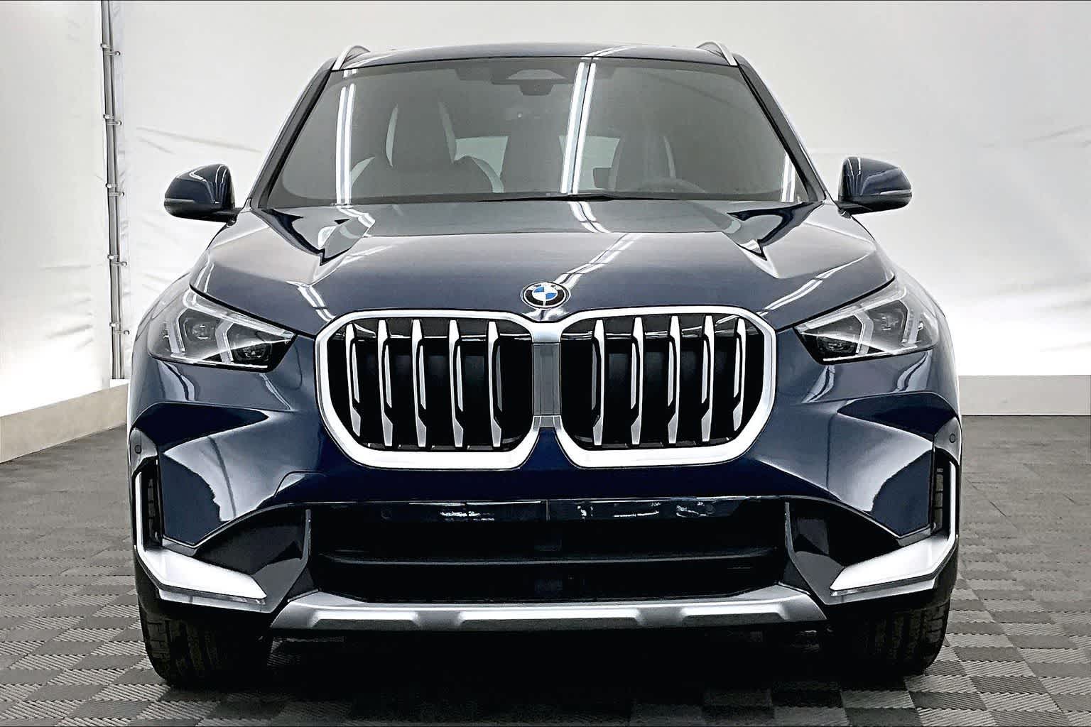 Thumbnail: 2026 BMW X1 - 6