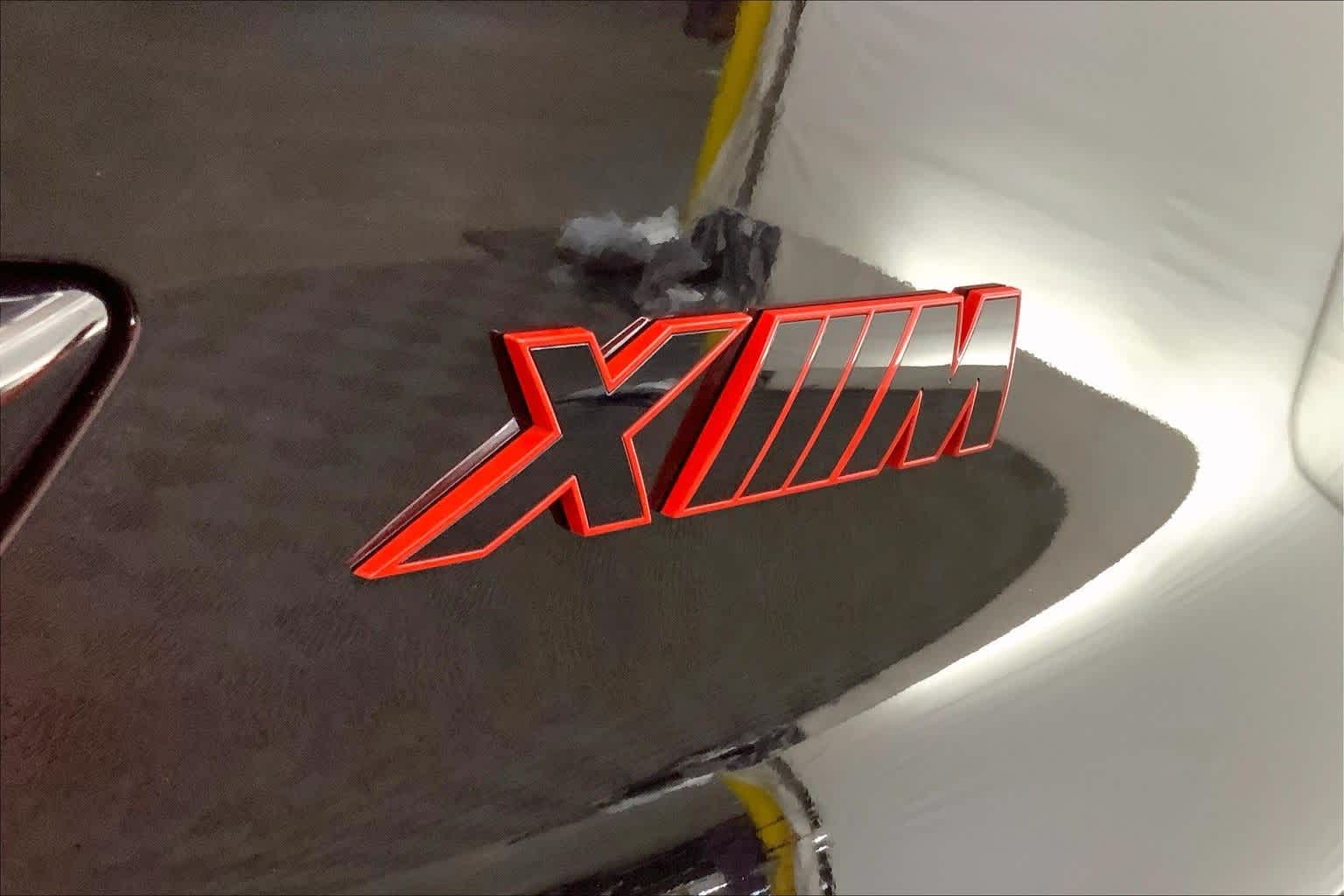 Thumbnail: 2026 BMW XM - 7