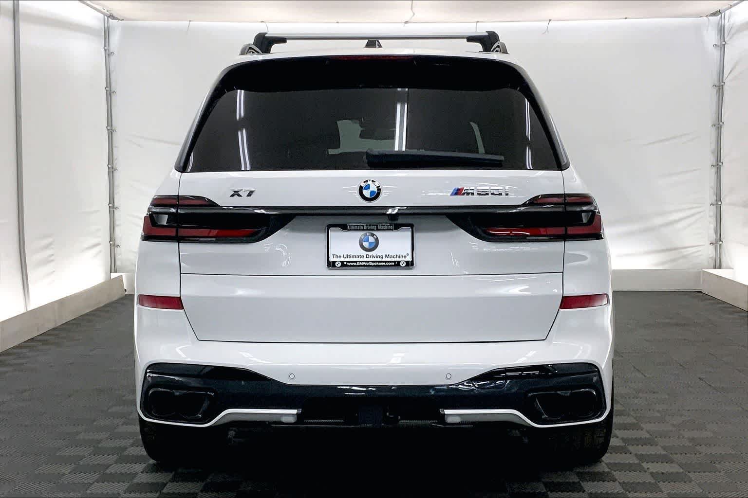 Thumbnail: 2026 BMW X7 - 5